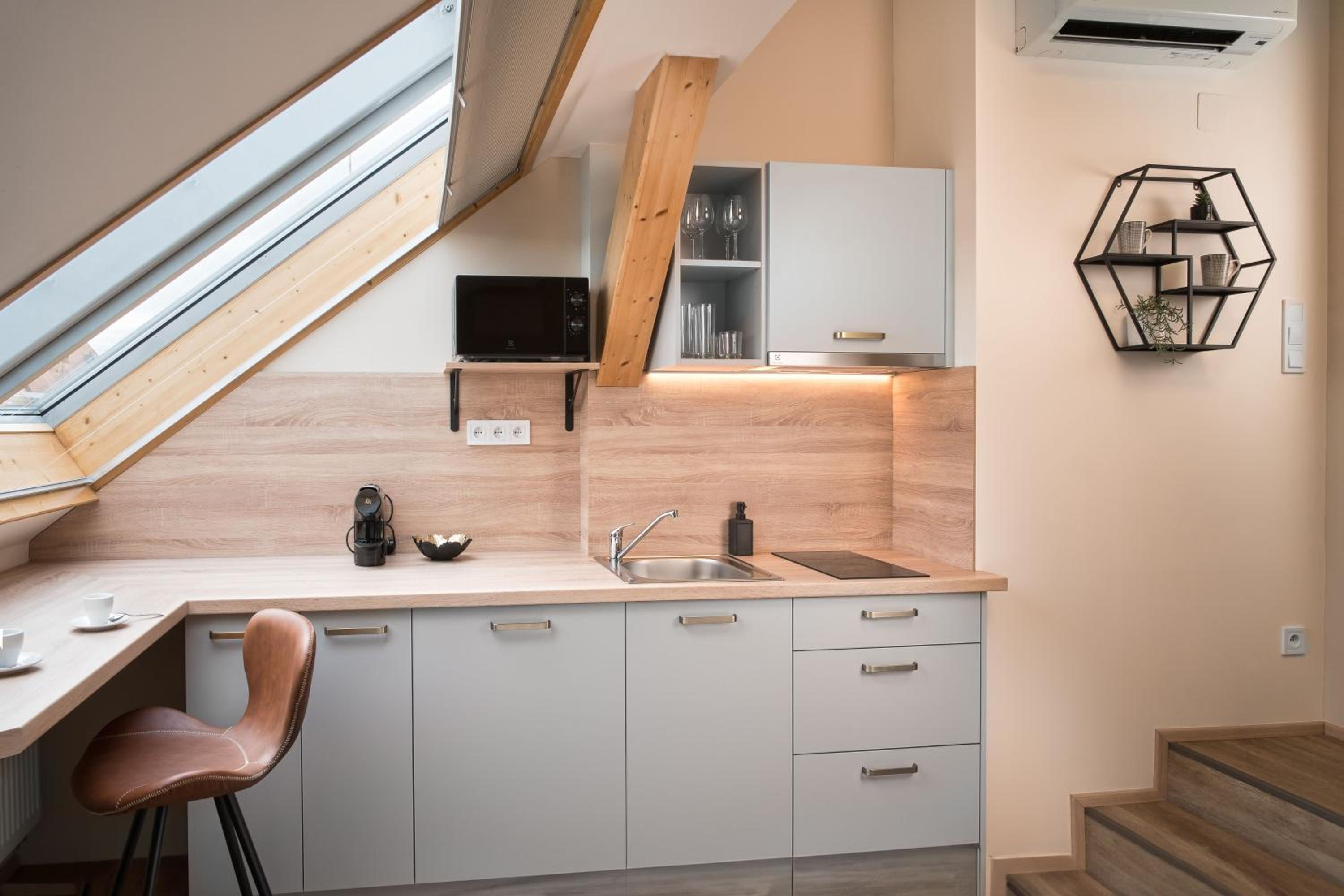 Theatre 9 Apartments by Adrez