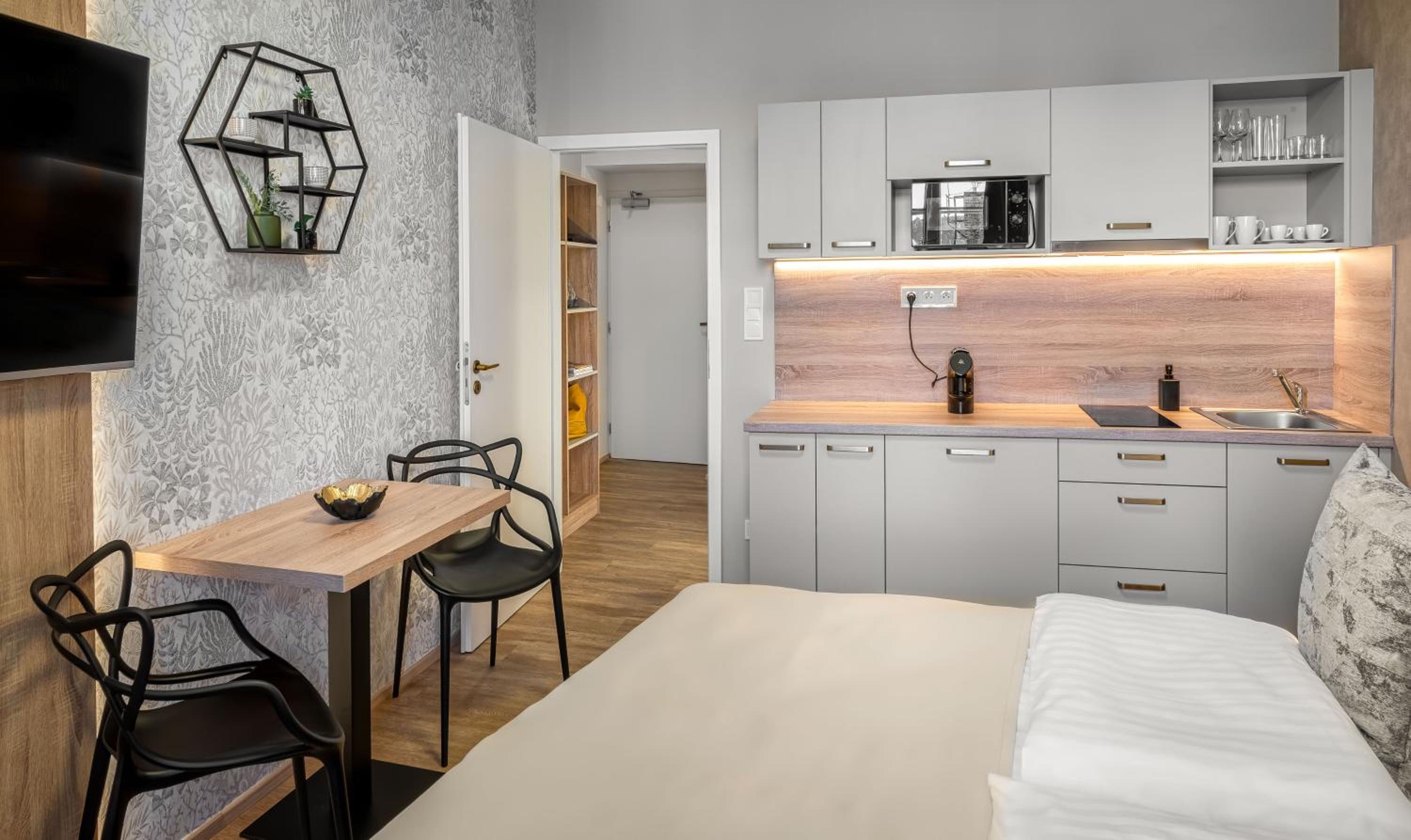 Theatre 9 Apartments by Adrez