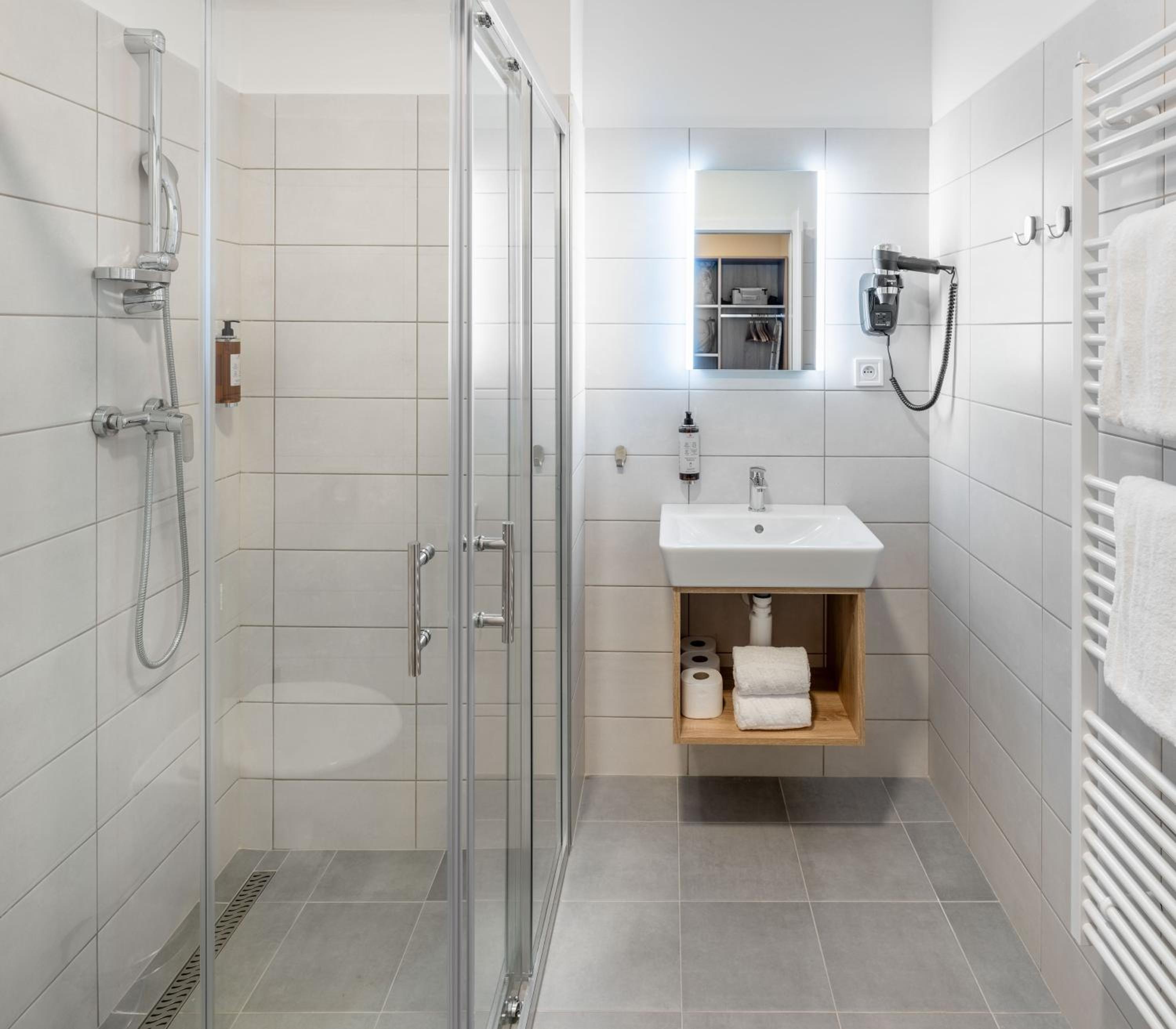 Theatre 9 Apartments by Adrez