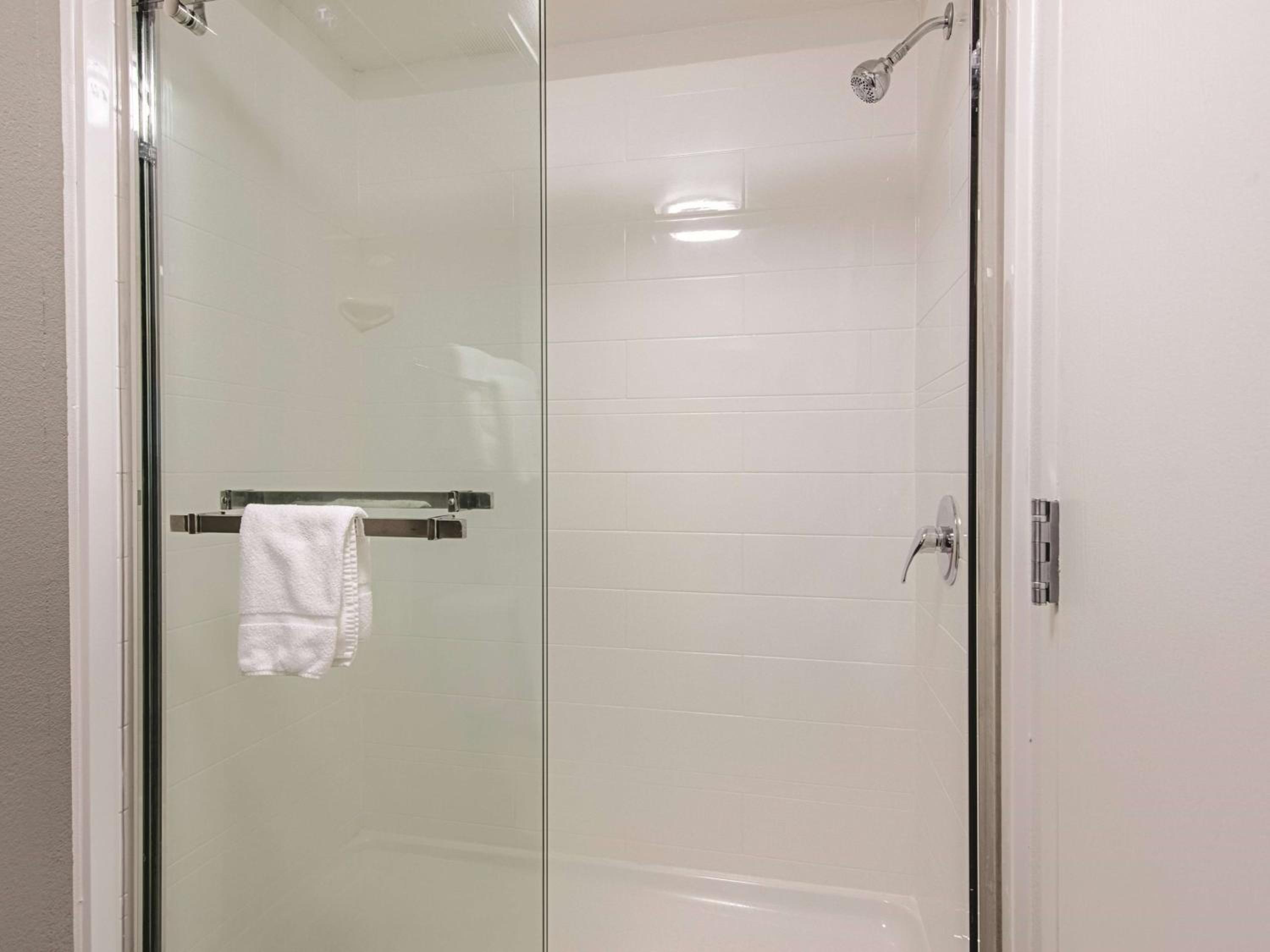 Portland Vacations - La Quinta by Wyndham Portland - Property Image 7