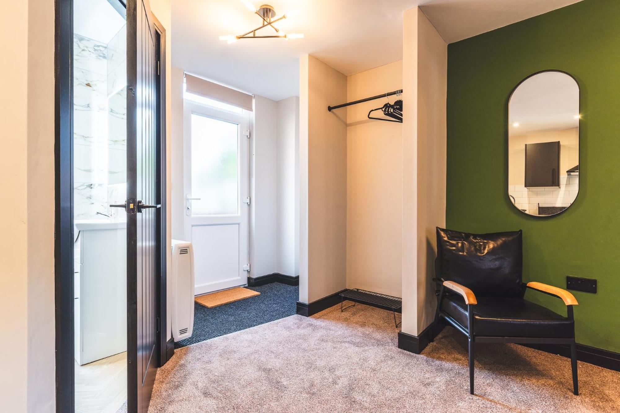 Luxury Central Derby Apartment