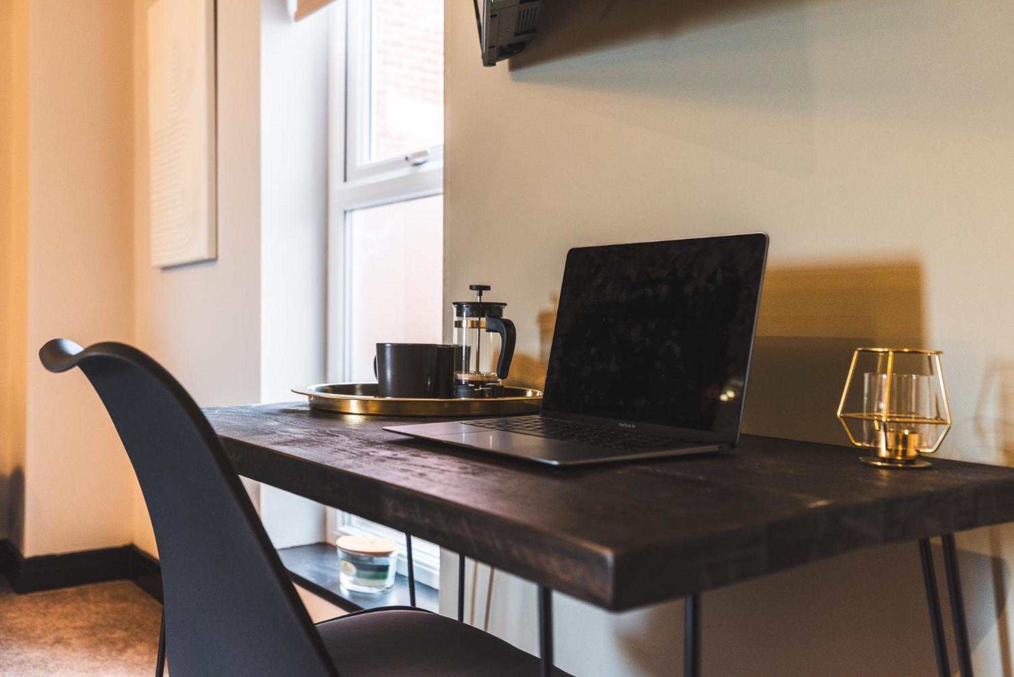 Luxury Central Derby Apartment
