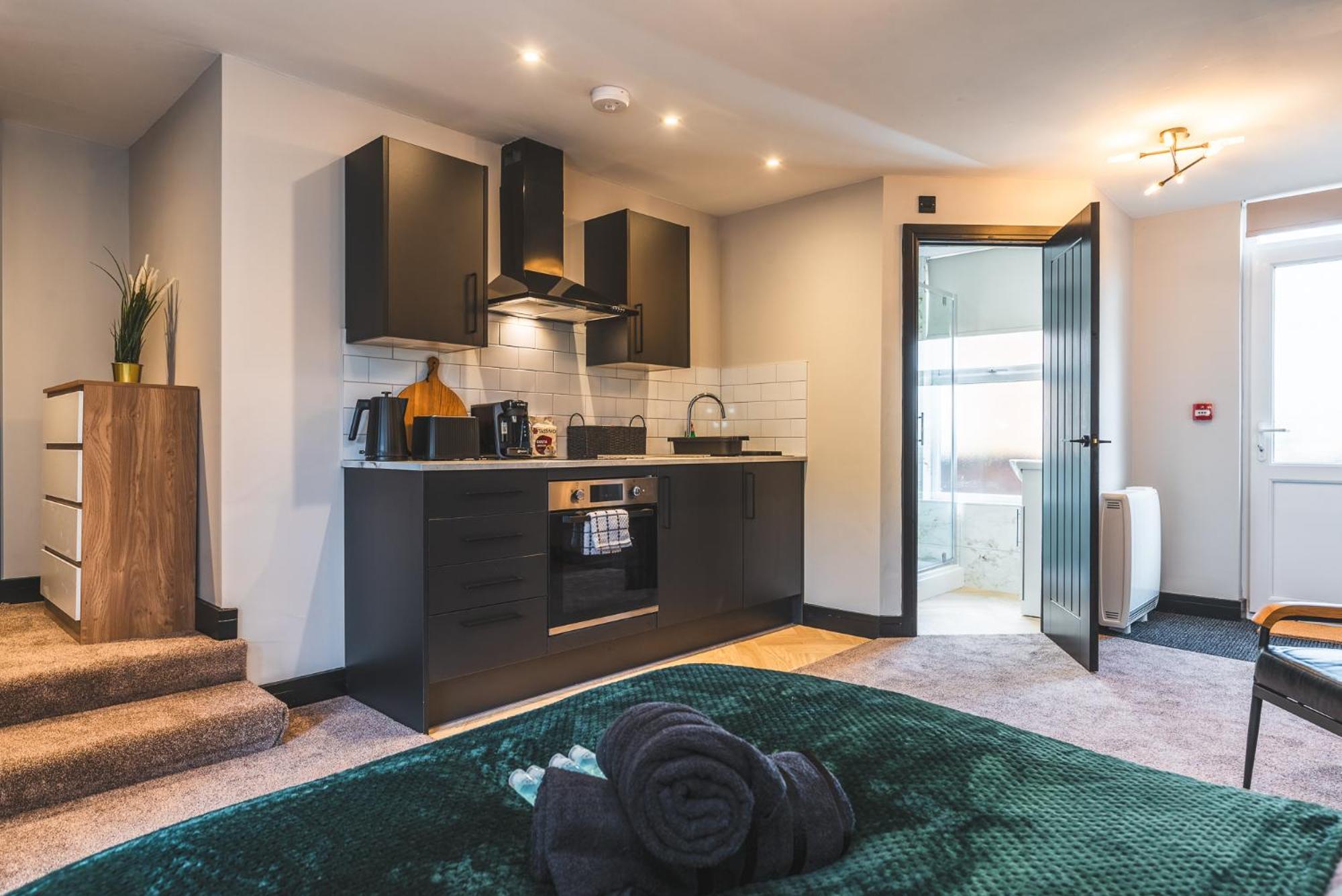 Luxury Central Derby Apartment