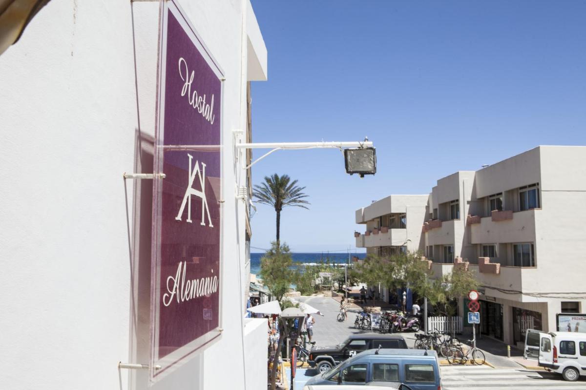 Hotel Hostal Alemania - Image 1