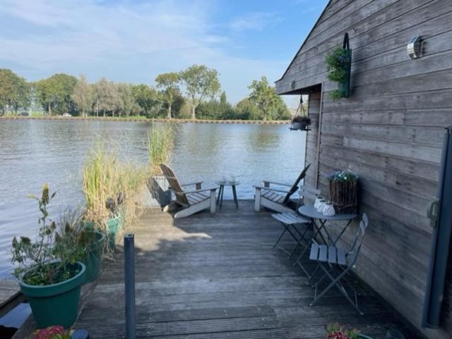 Aangenaam op de Rijn, woonboot, inclusief privé sauna