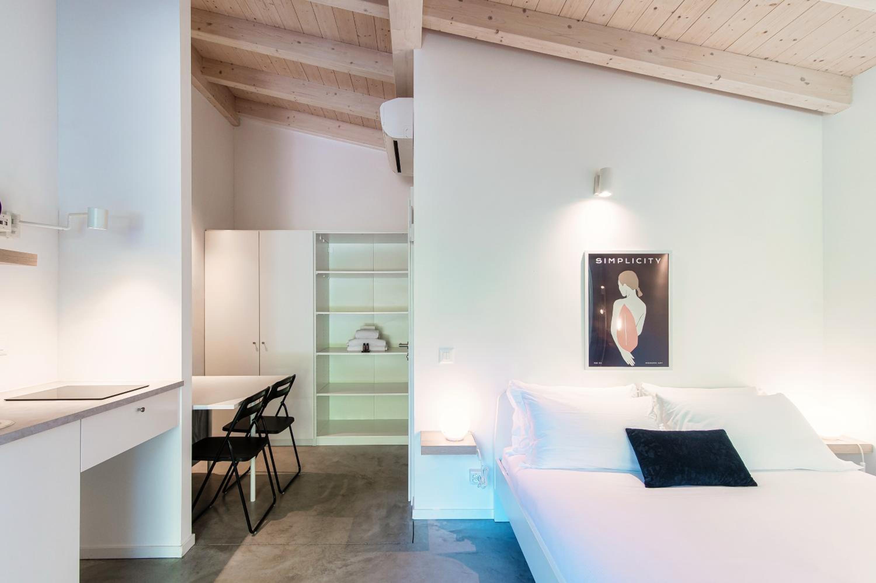 Le Betulle Studios by Quokka 360 - Studio Apartments by Lake Origlio