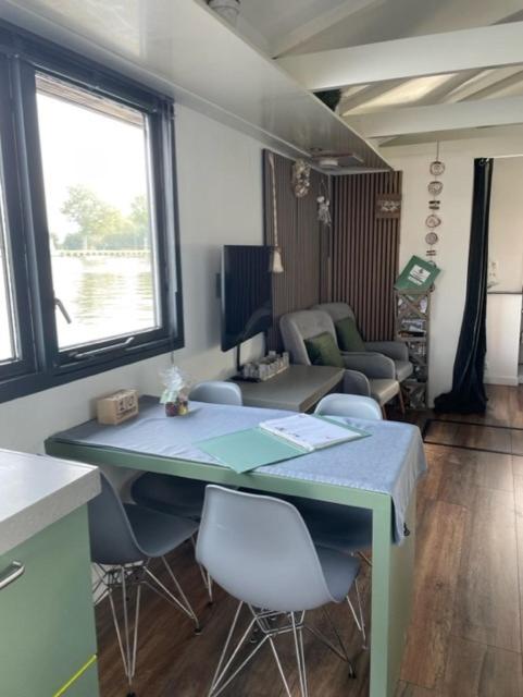 Aangenaam op de Rijn, woonboot, inclusief privé sauna