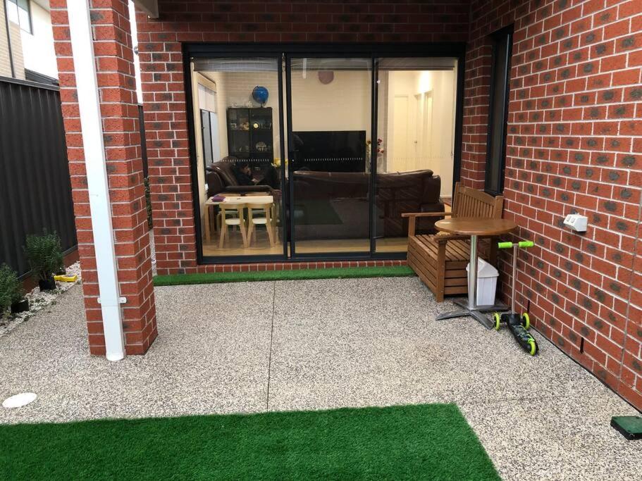 Happy House