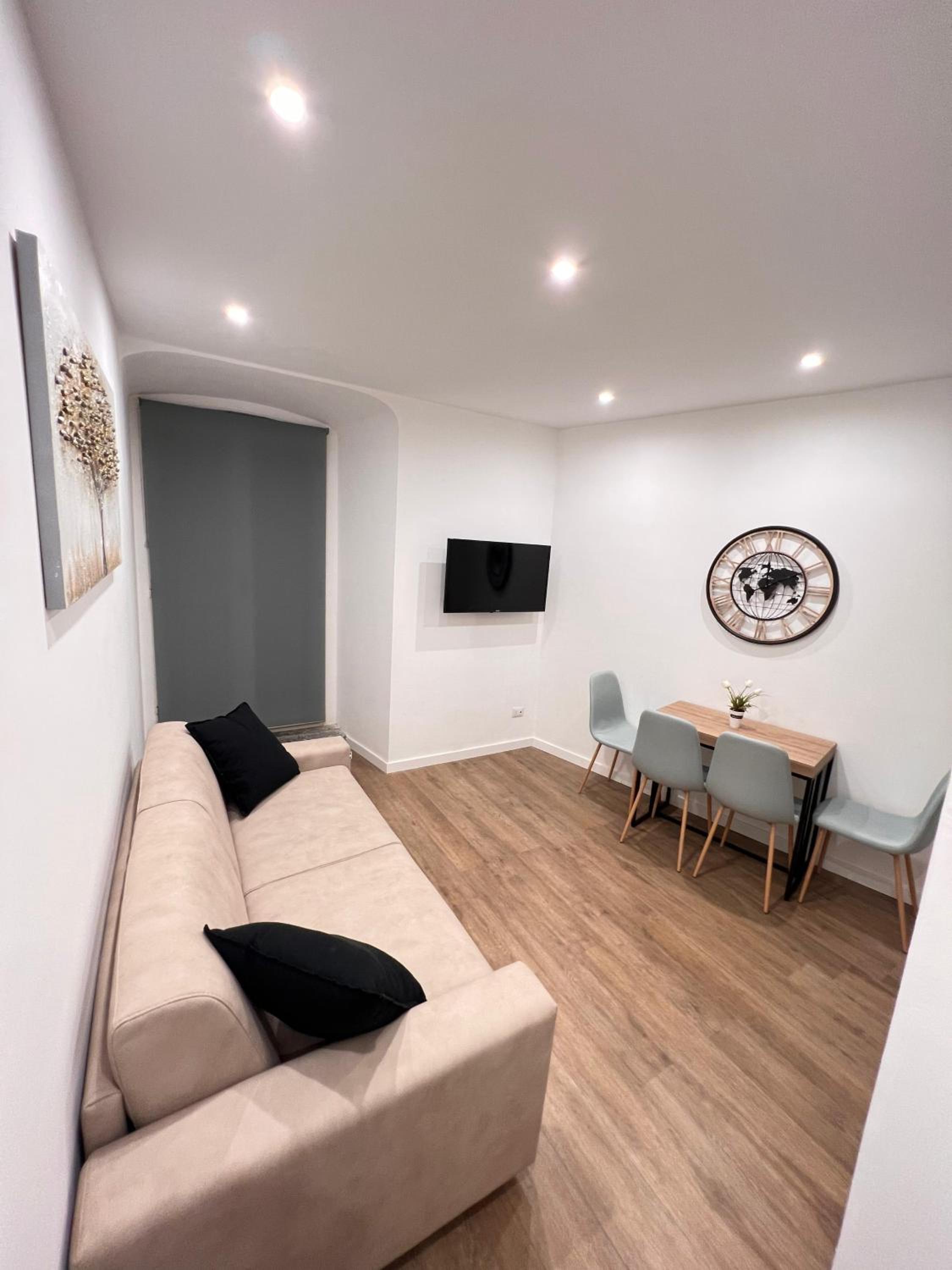 Serra Di Cassano Apartment