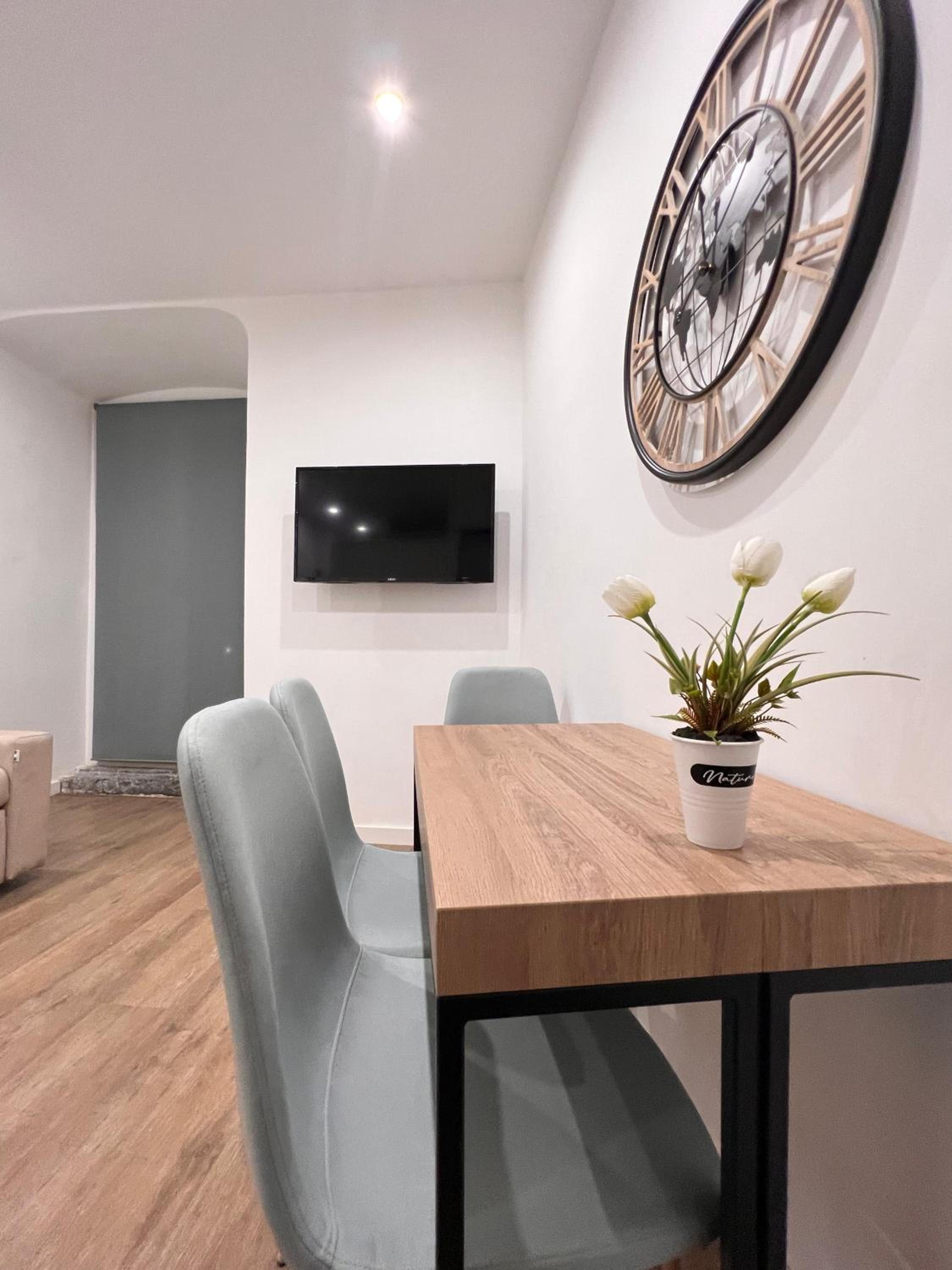 Serra Di Cassano Apartment