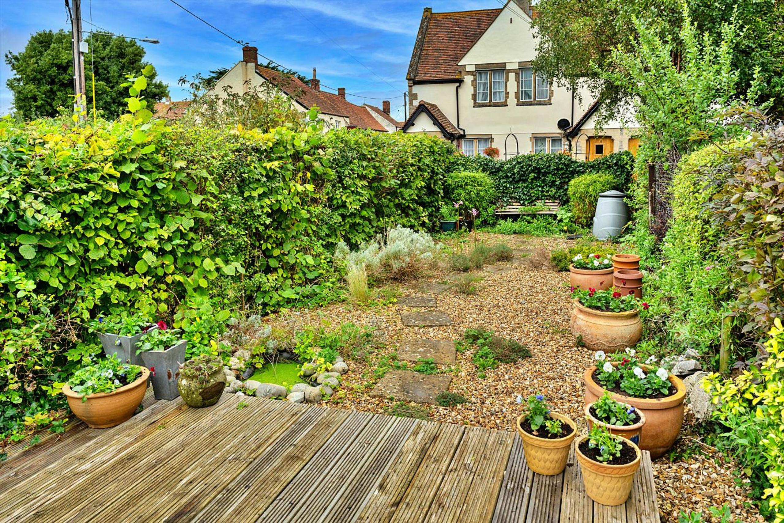 Finest Retreats - Clematis Cottage view 5