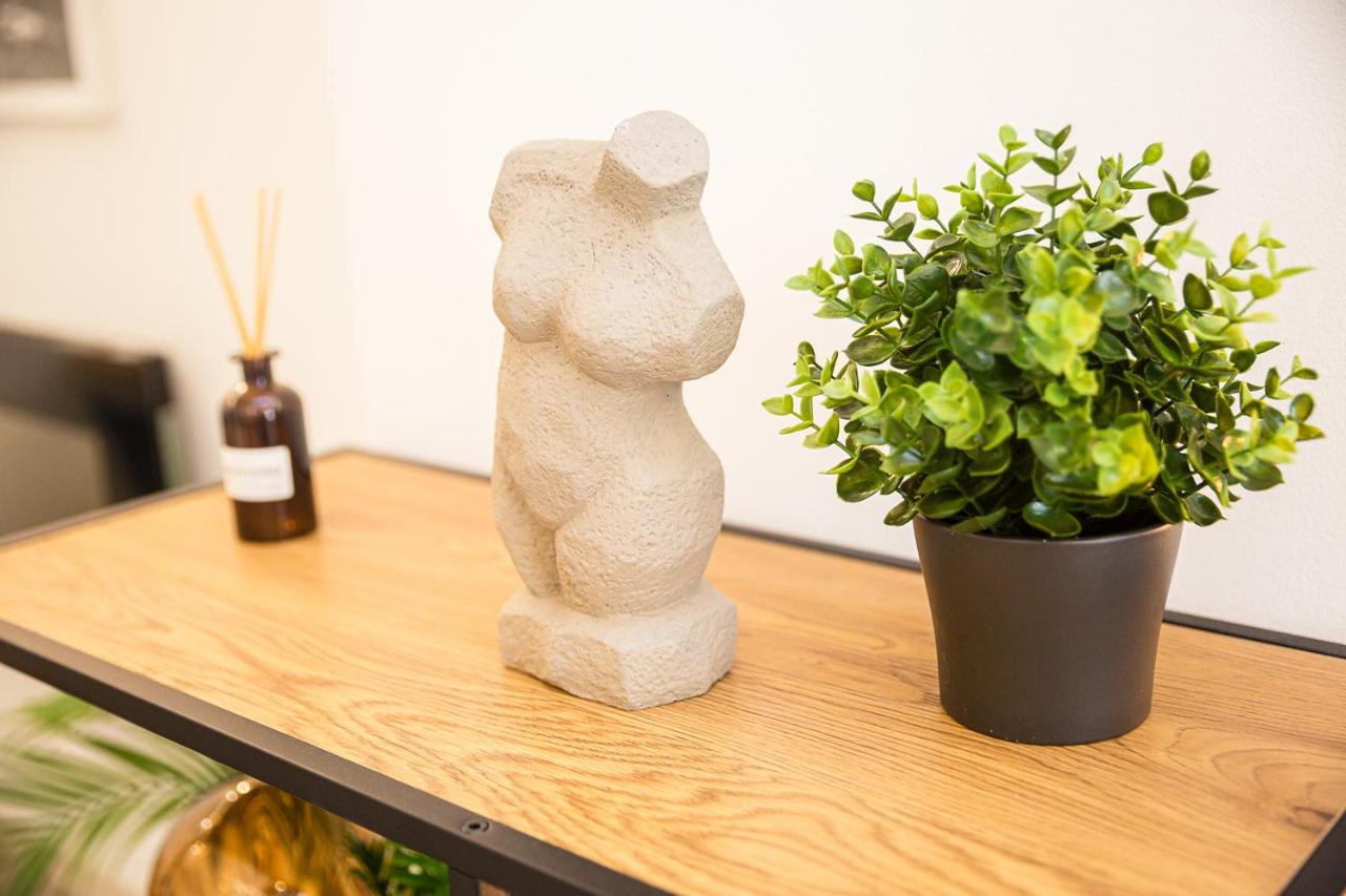 Gaia Studio House