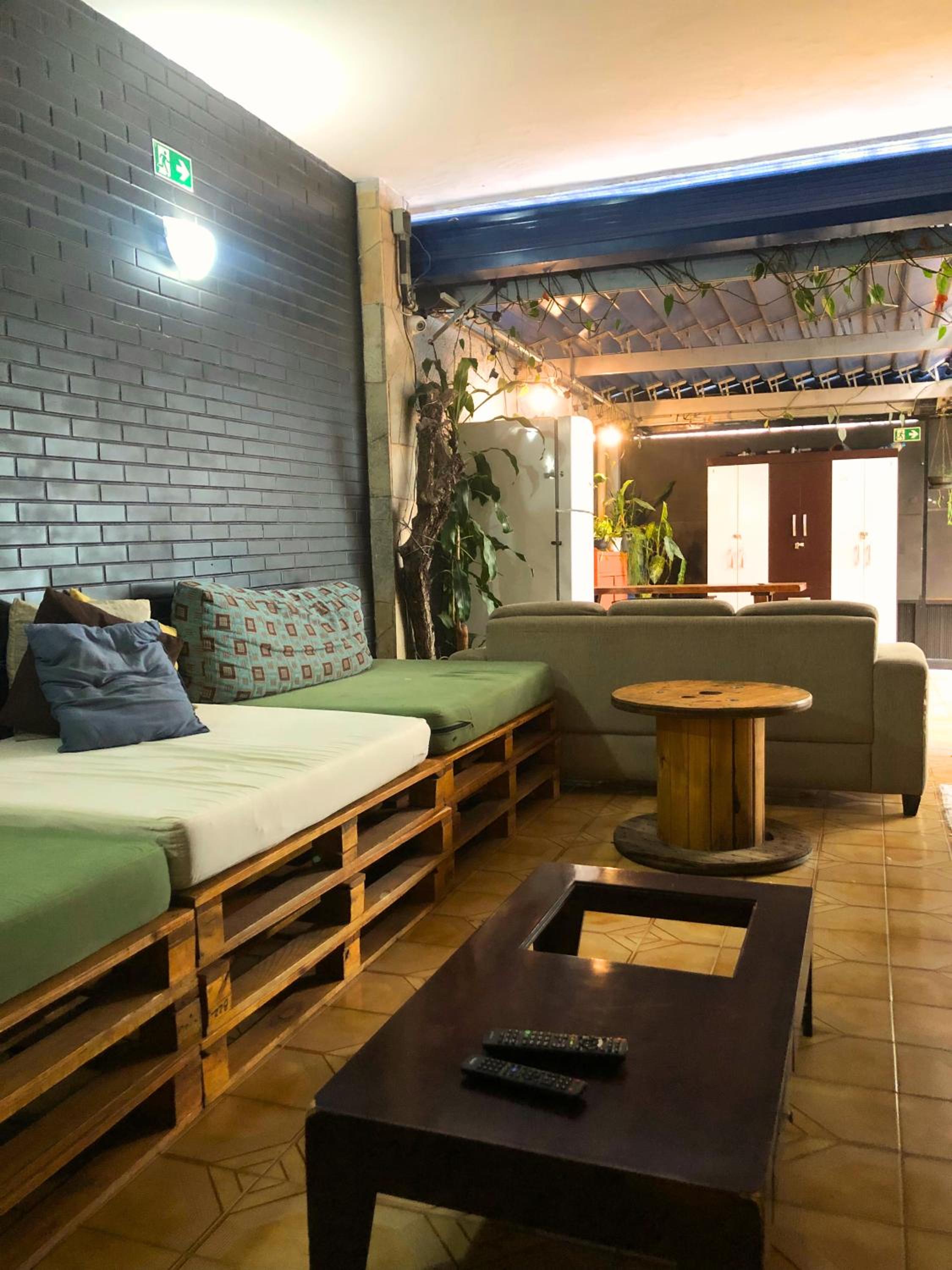 lounge