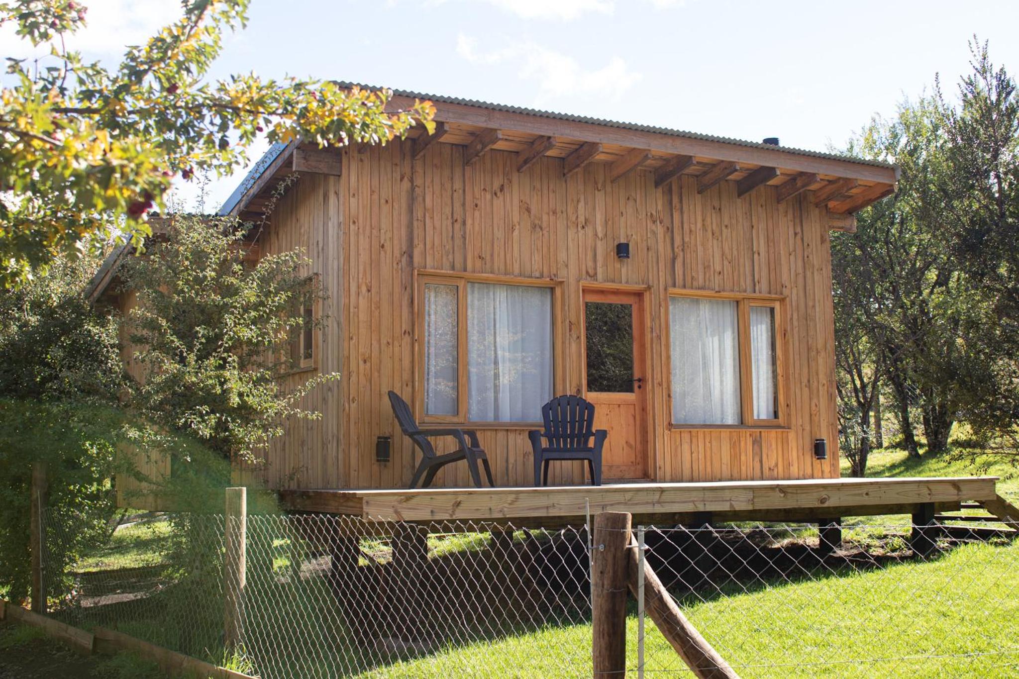 Mini Casa en la montaña con vista a la CASCADA- Andes Alquileres