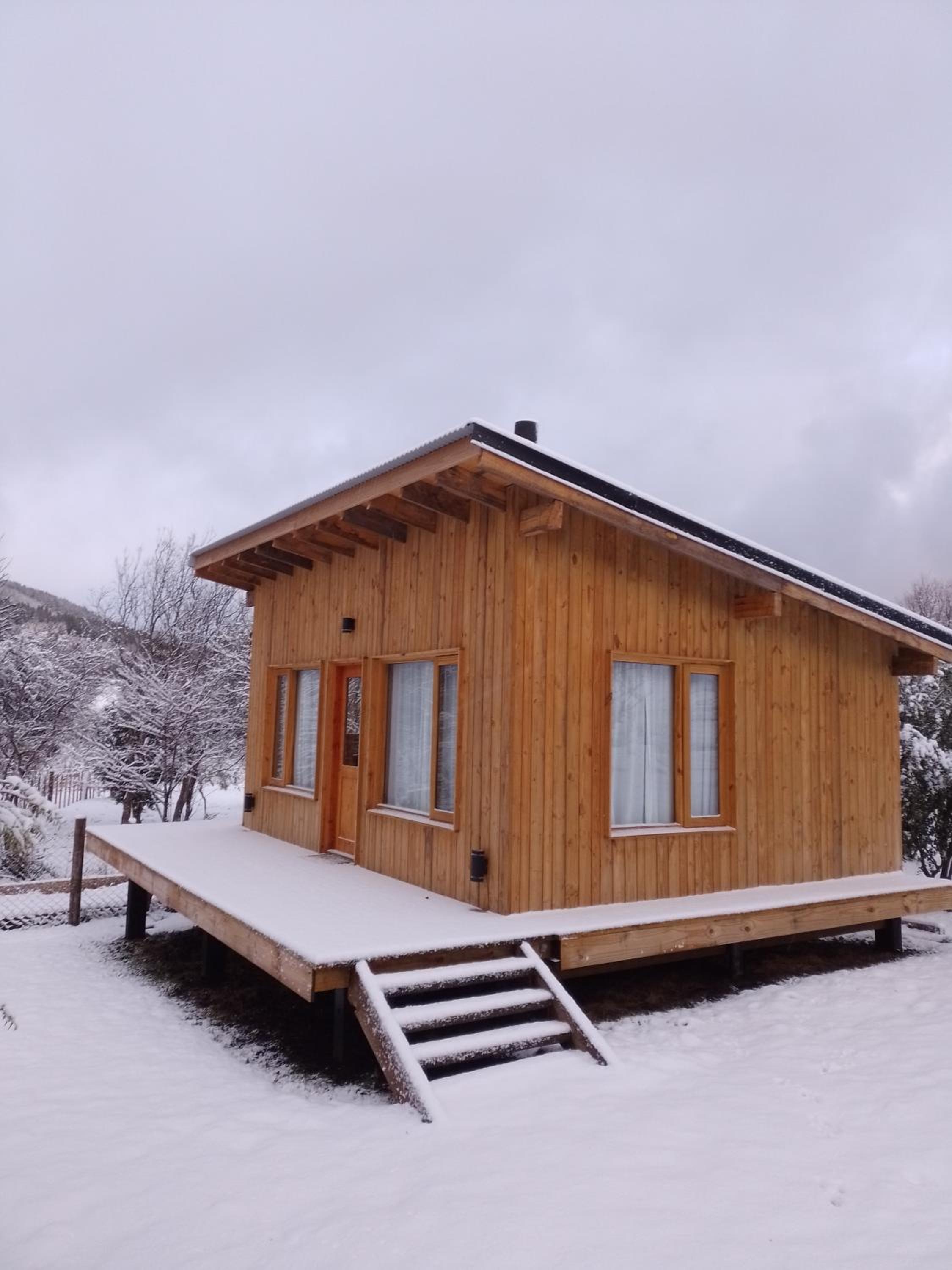 Mini Casa en la montaña con vista a la CASCADA- Andes Alquileres