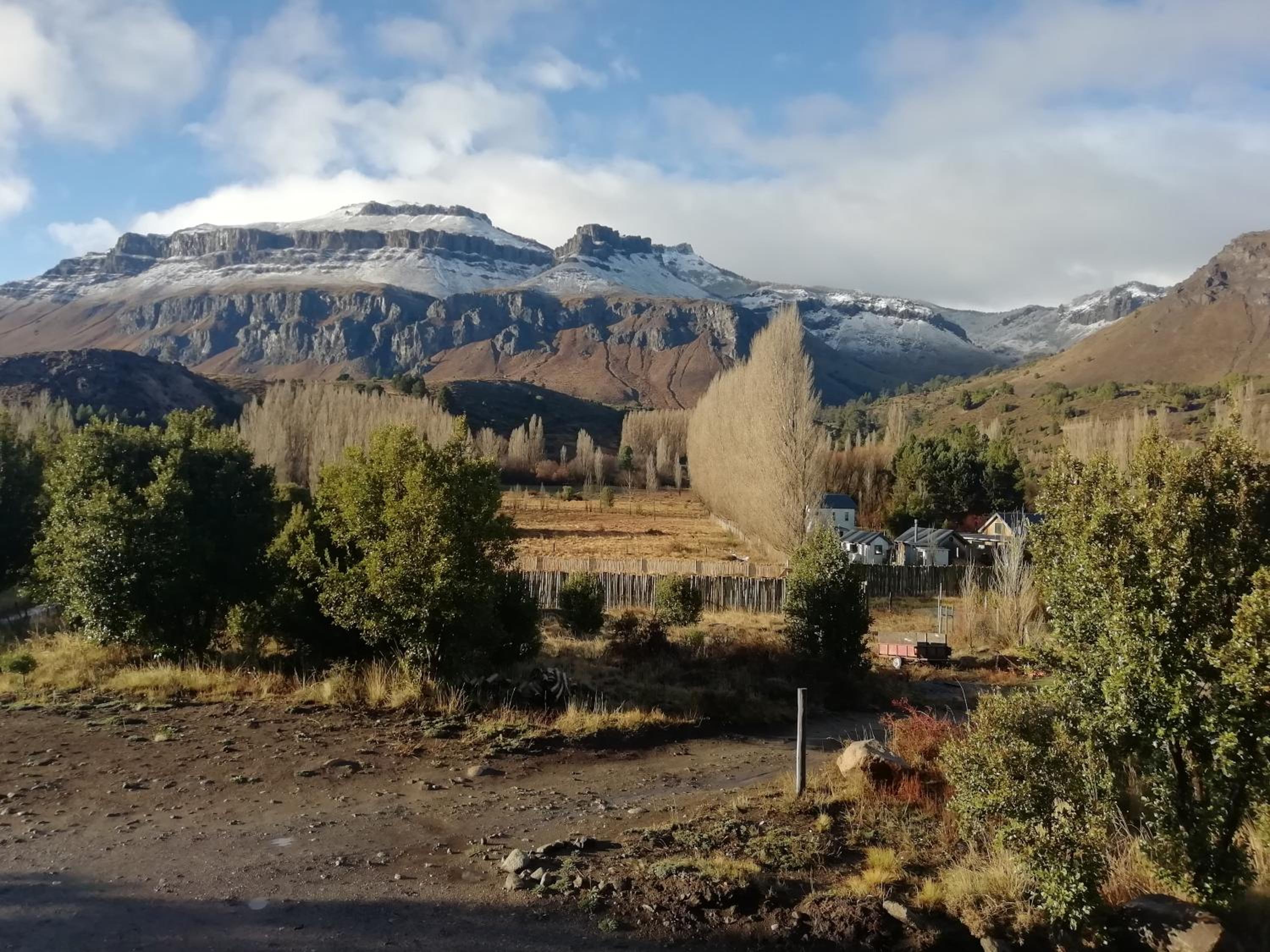 Mini Casa en la montaña con vista a la CASCADA- Andes Alquileres