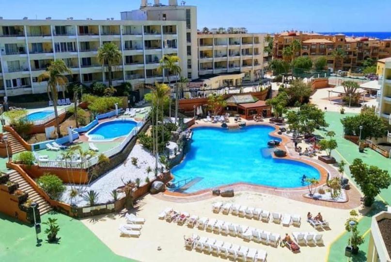 Modern apartment with Pool in Golf del Sur view 4