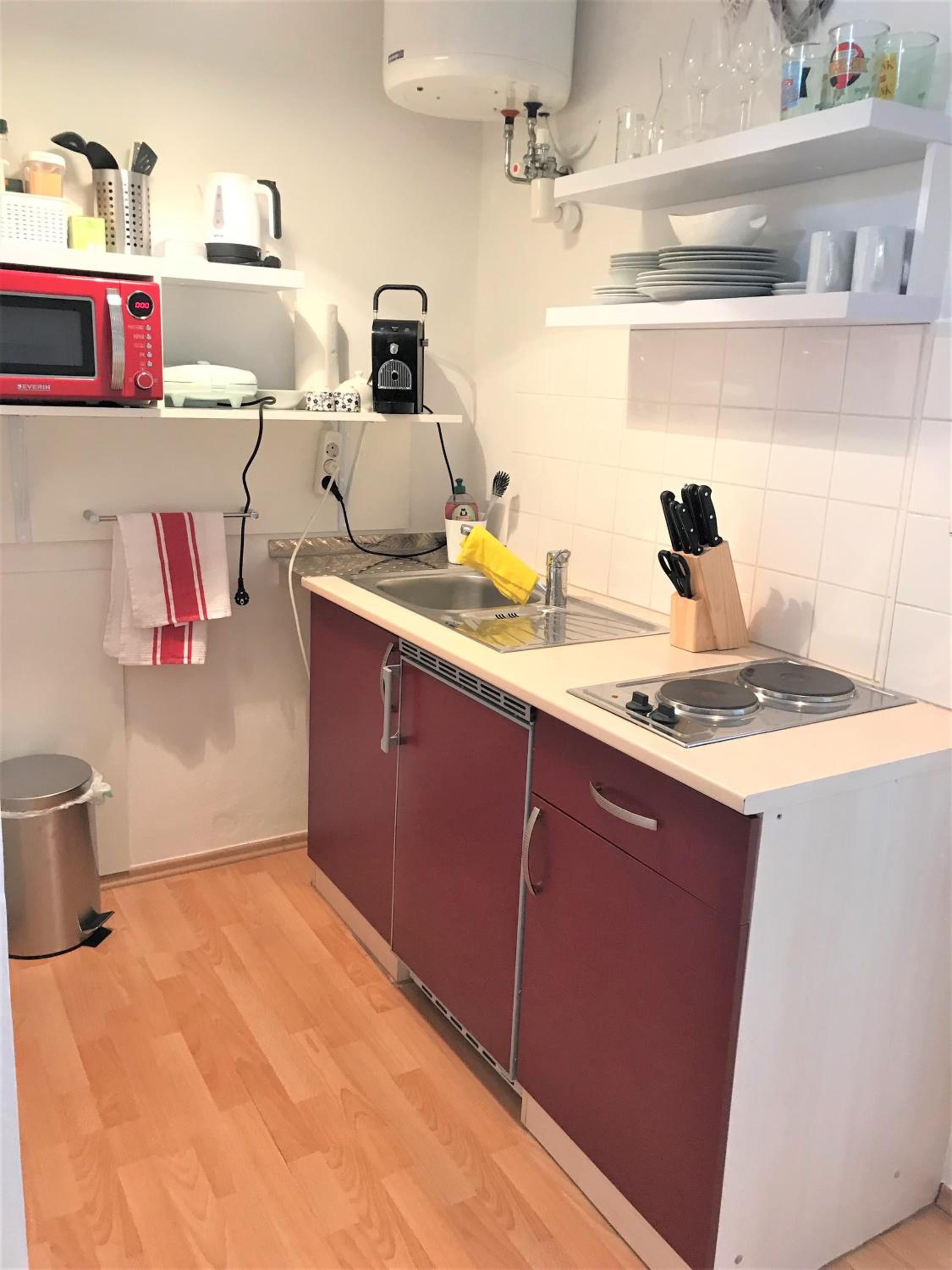 Studio & Apartments near Reumannplatz