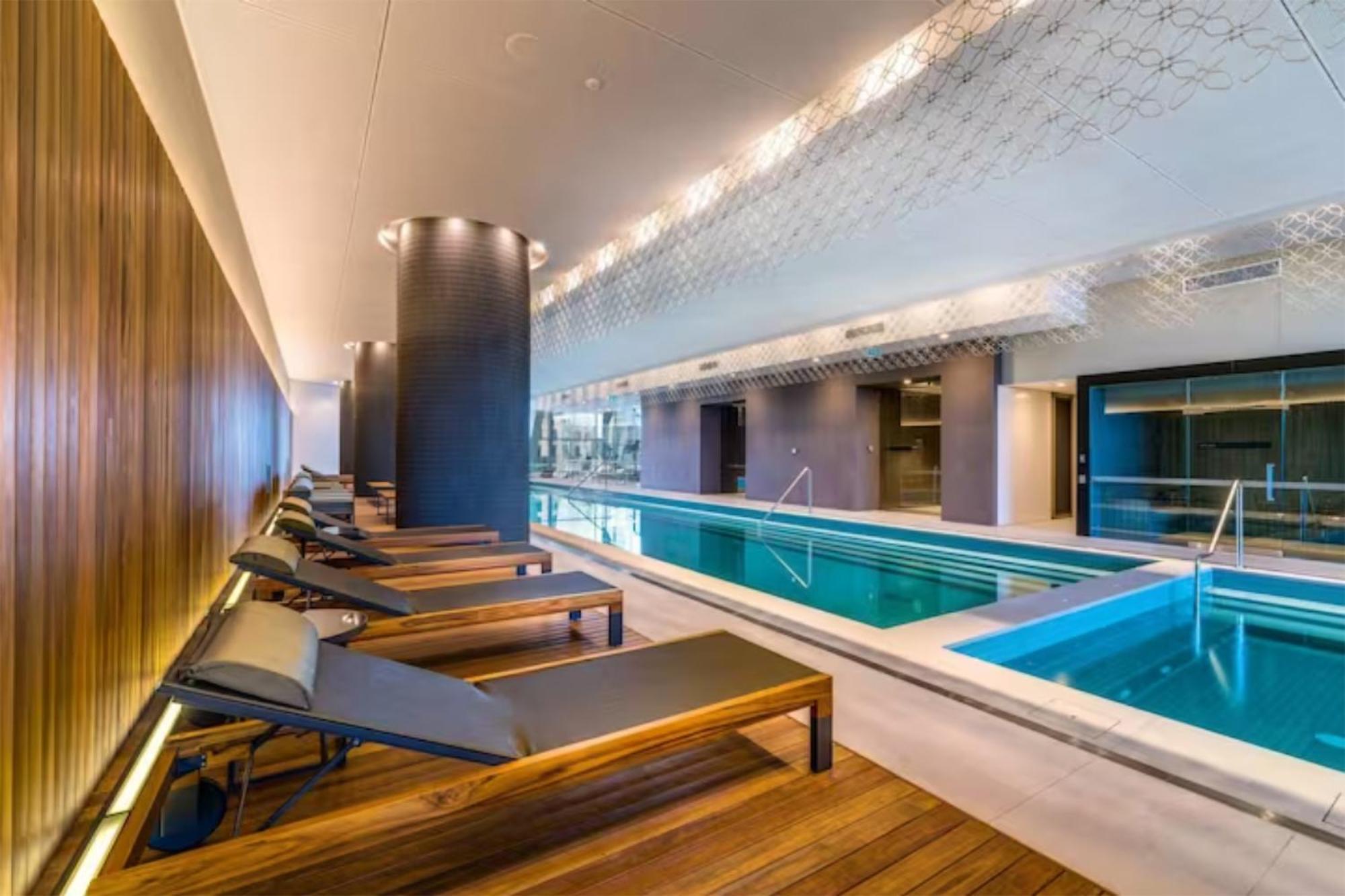 Fantastic Views at Luxury Prima Pearl Tower