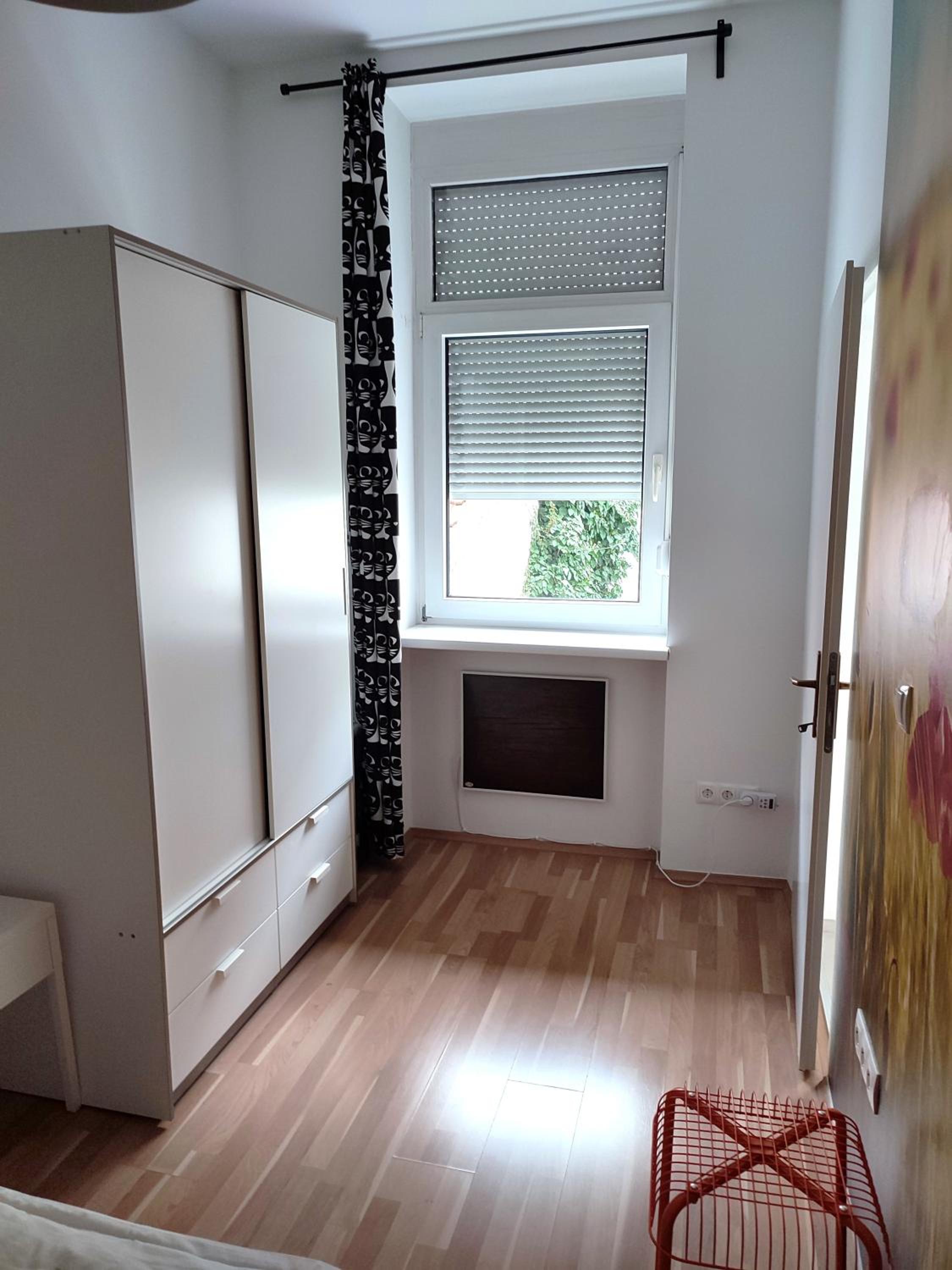 Studio & Apartments near Reumannplatz