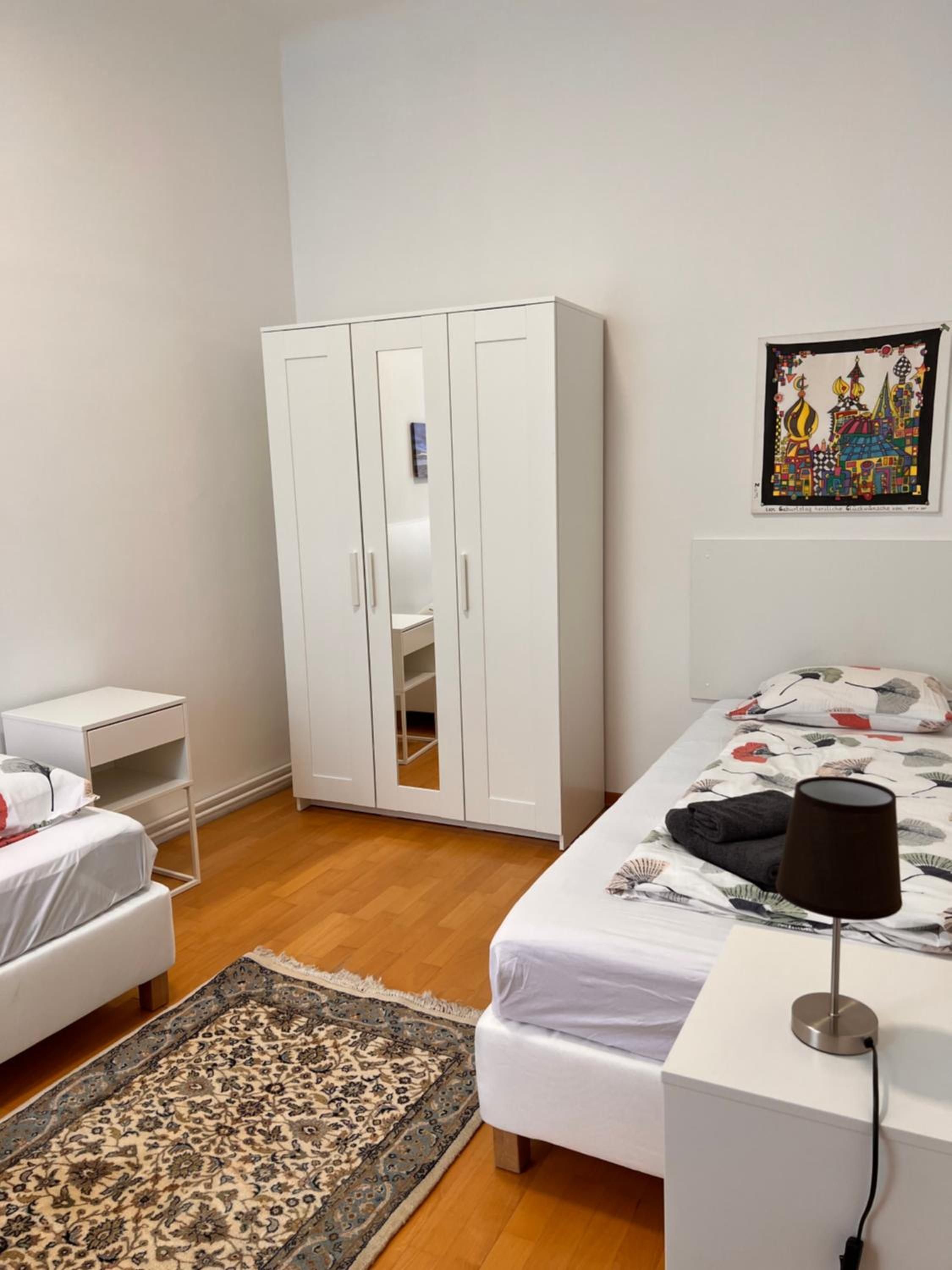 Studio & Apartments near Reumannplatz