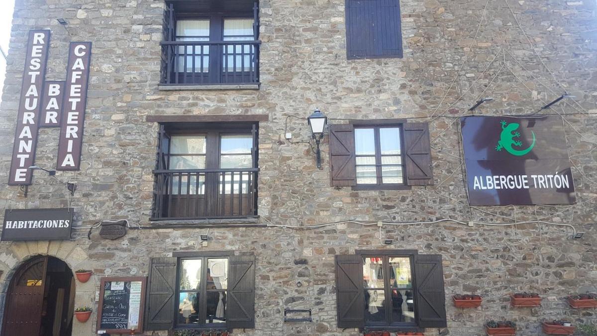 Albergue Tritón - Villanúa