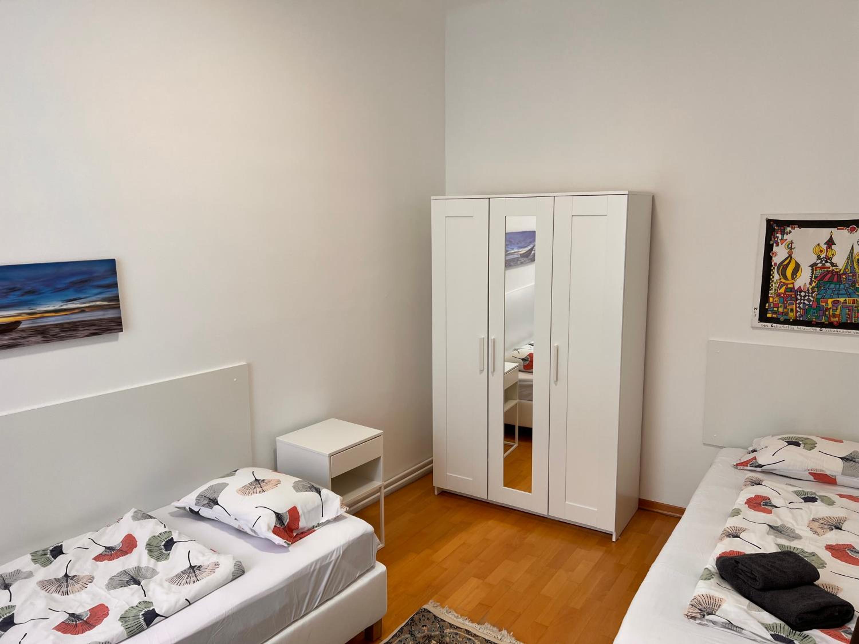 Studio & Apartments near Reumannplatz