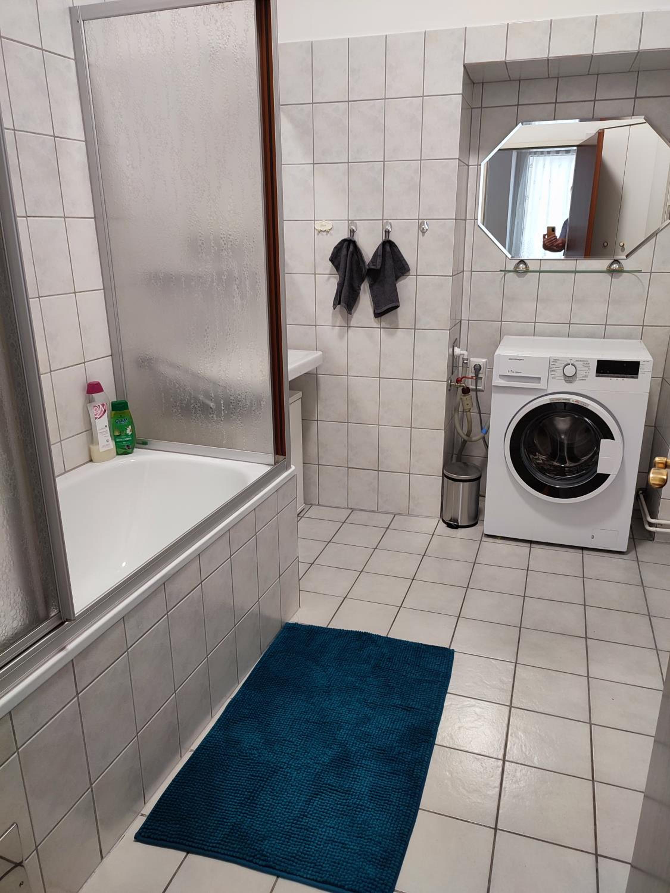 Studio & Apartments near Reumannplatz