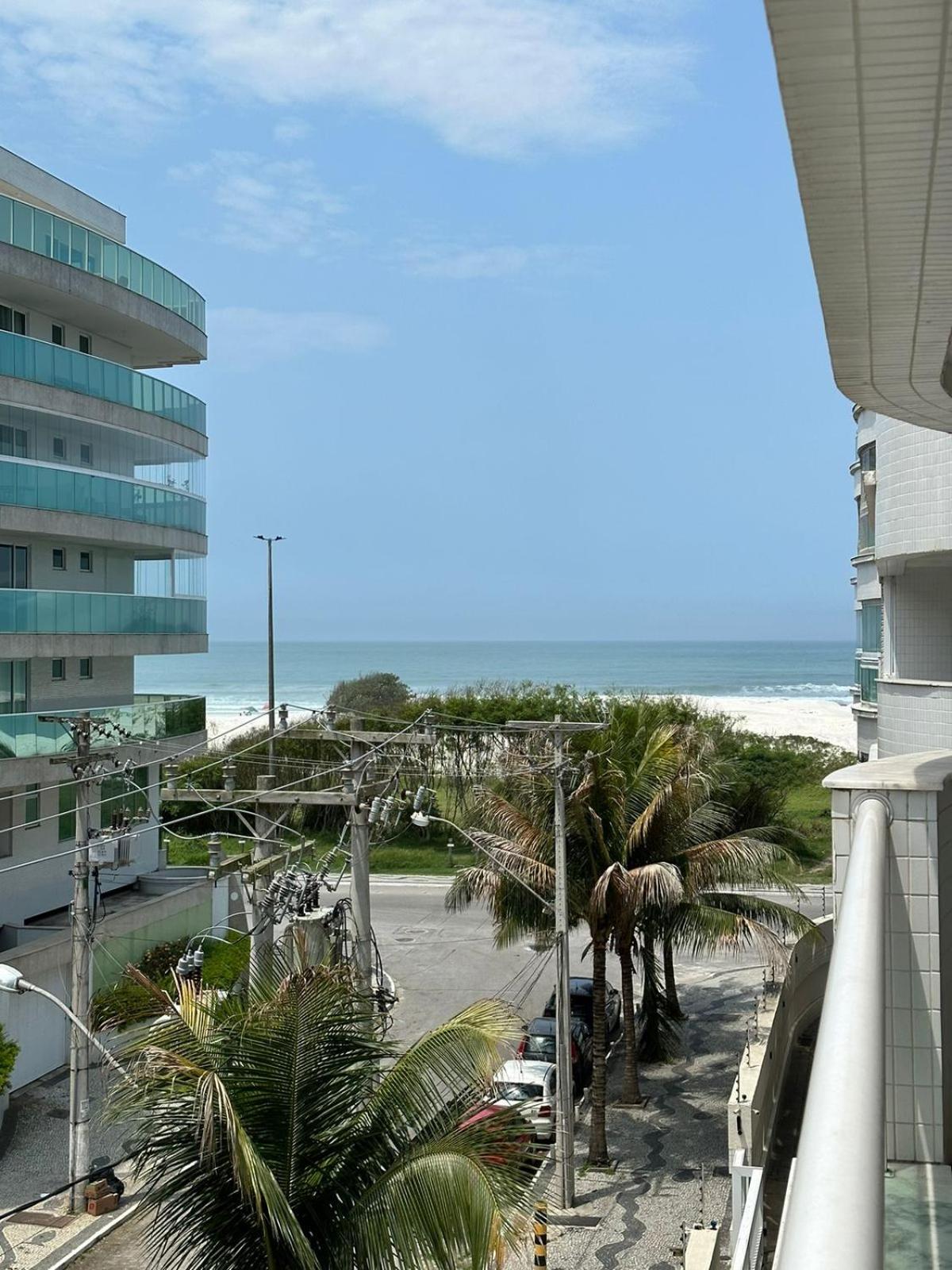 Apartamento 3 Quartos em Frente à Praia do Forte view 4