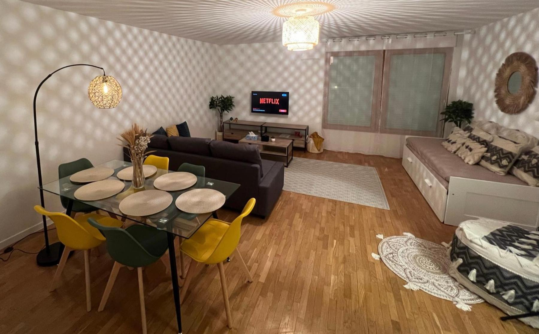 PARIS-MONTROUGE Magnifique appartement 3 pièces de 75m2 avec PARKING - très cosy pour 1 - 8 personnes refait à NEUF -ENTIRE APARTMENT LUXURIOUS AND WARM -M