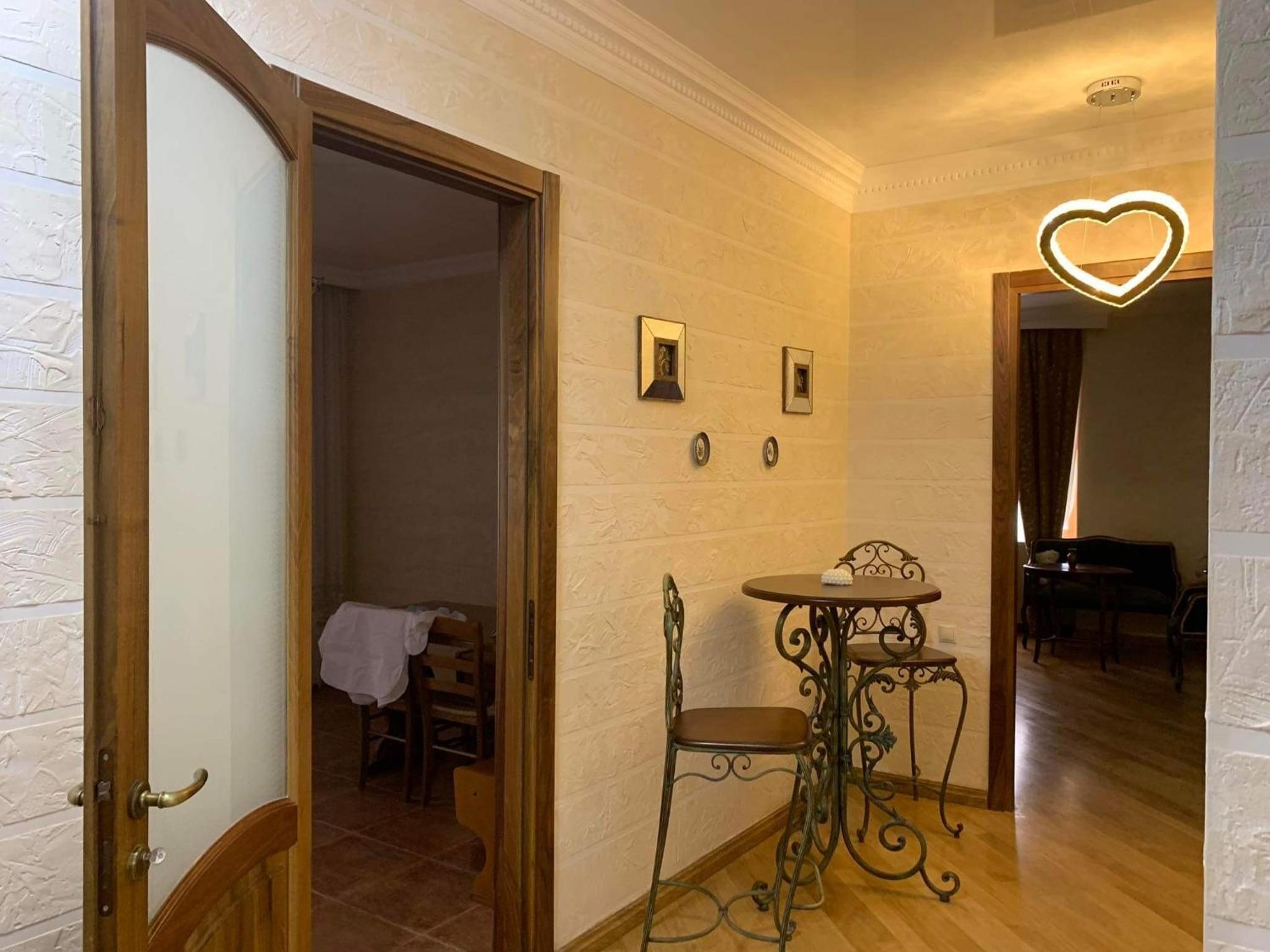 Comfortable Apartment in Vake