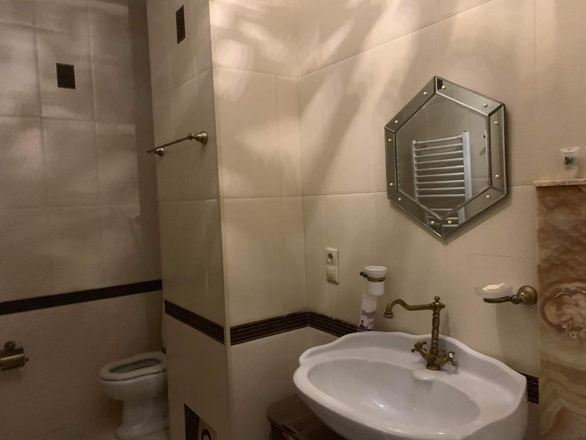 Comfortable Apartment in Vake