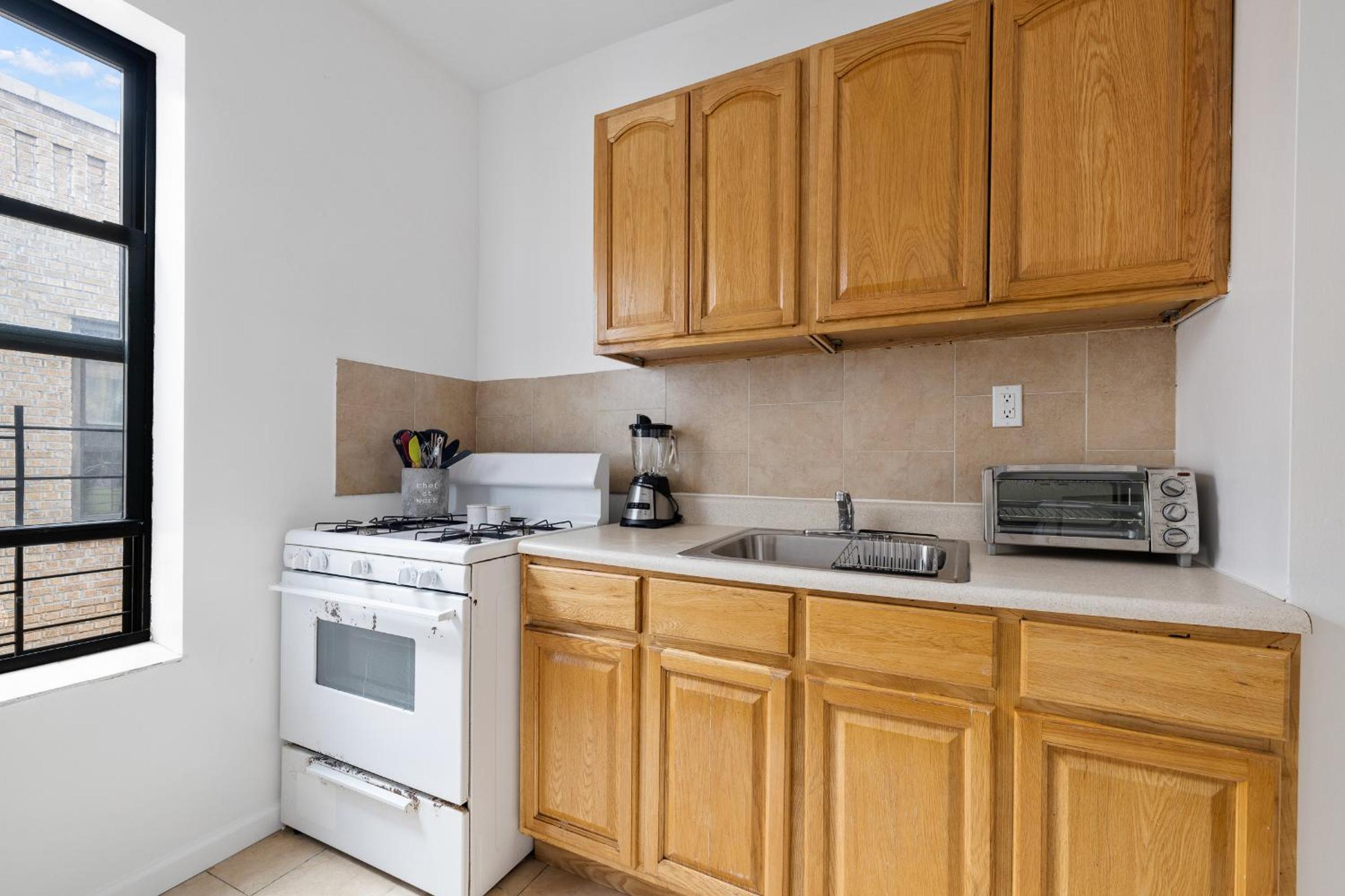 Live Upper Manhattan on a Budget