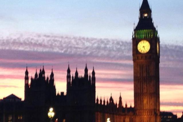 Sarinelli House Big Ben Moments view 2