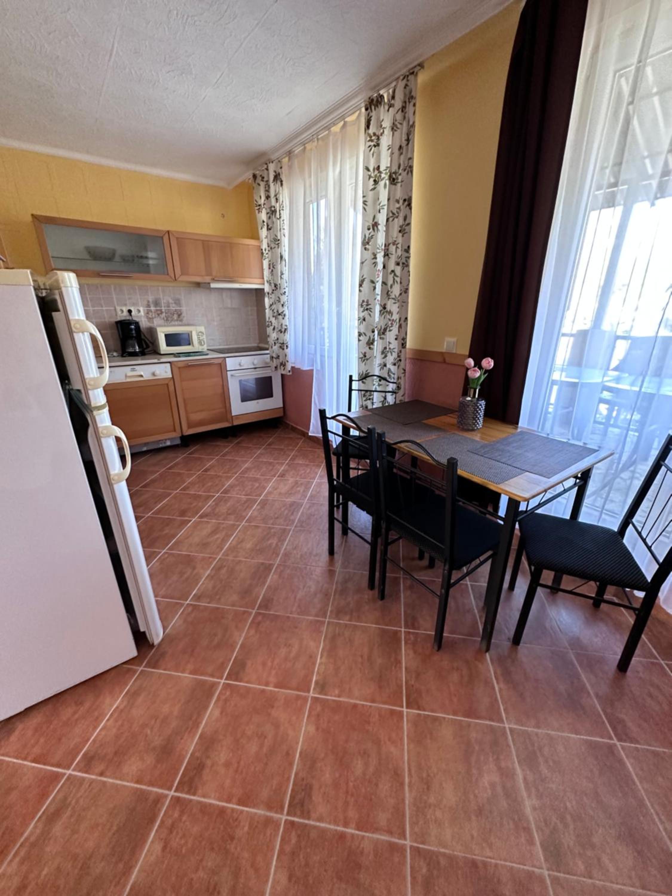 Aranyeső Apartman- 300 méterre a strandtól