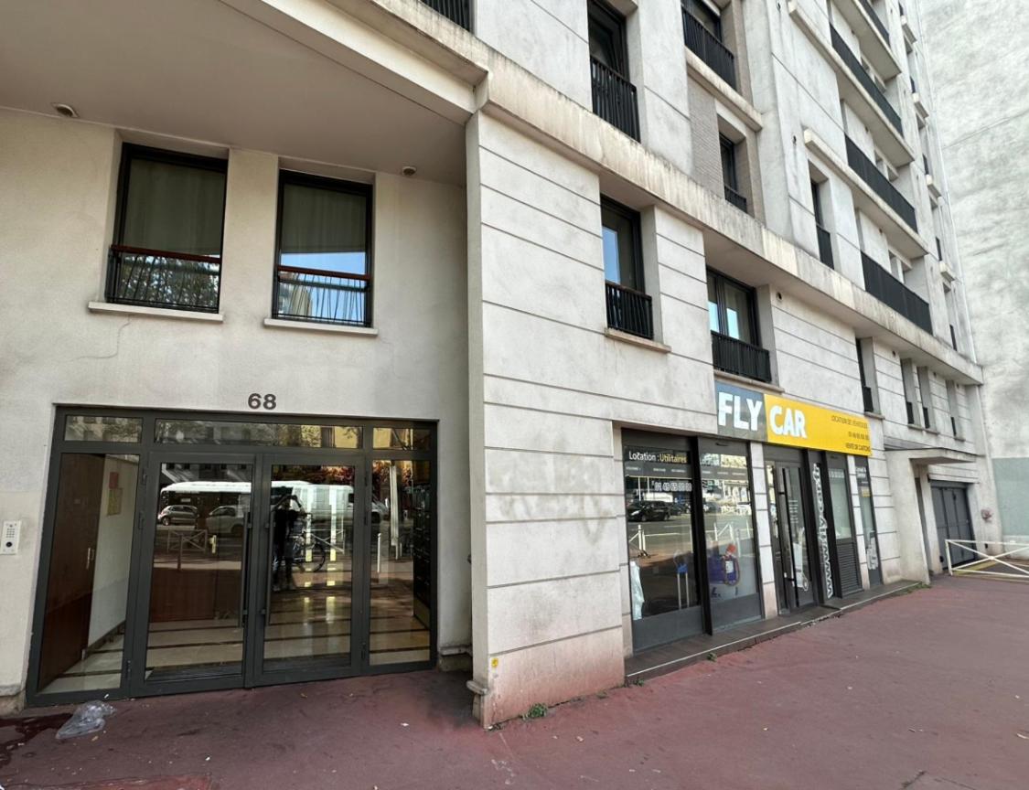 PARIS-MONTROUGE Magnifique appartement 3 pièces de 75m2 avec PARKING - très cosy pour 1 - 8 personnes refait à NEUF -ENTIRE APARTMENT LUXURIOUS AND WARM -M