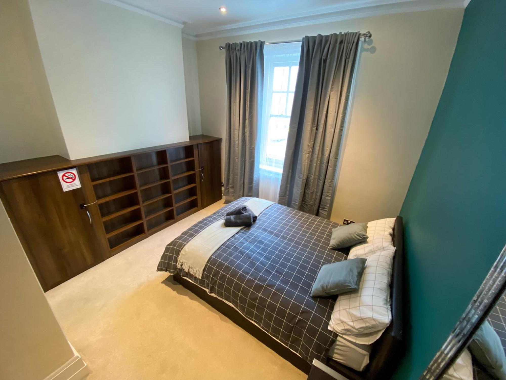 3-Bedroom Flat Central London, 6 Min Walk from King's Cross Station