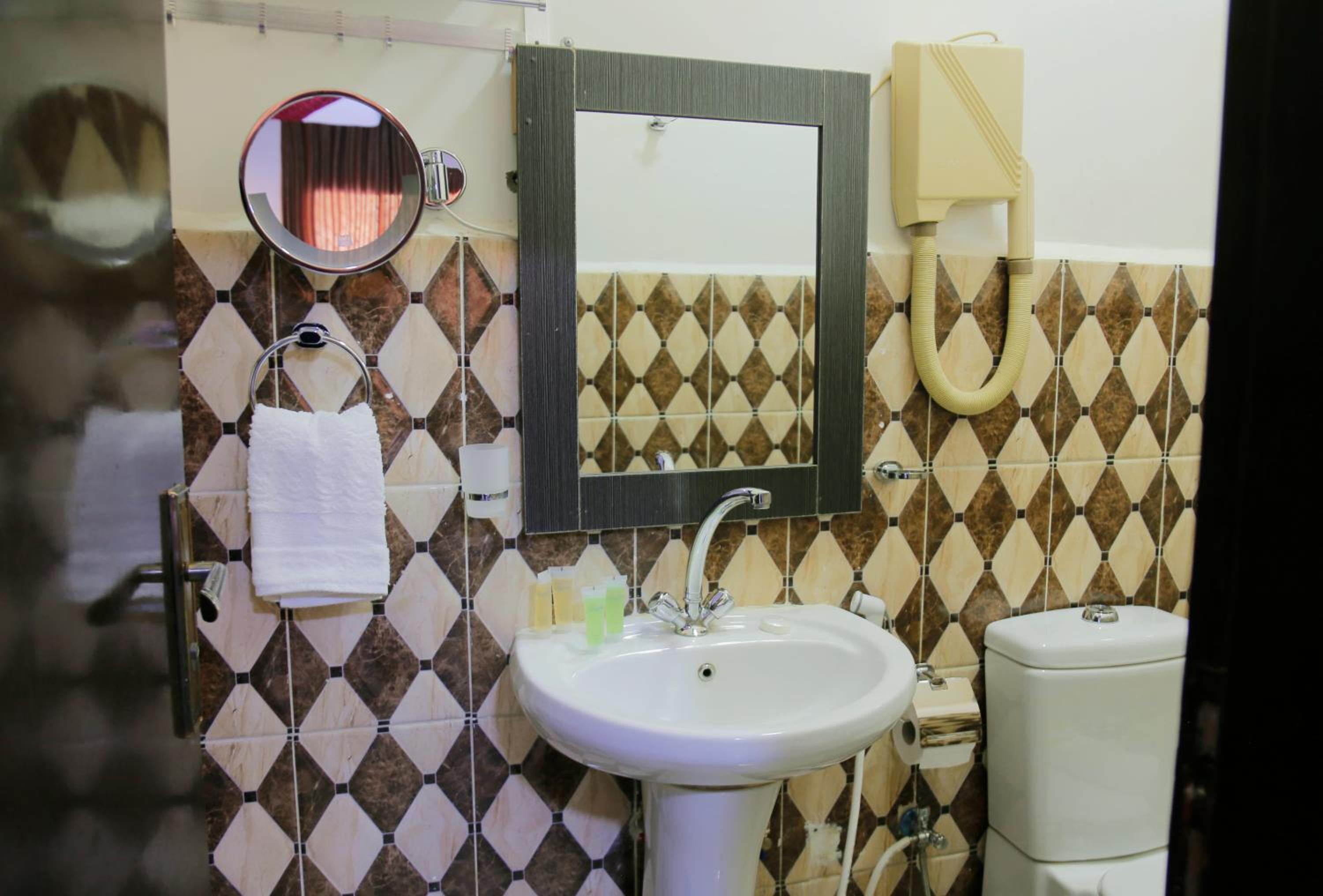 Plaza View Hostel