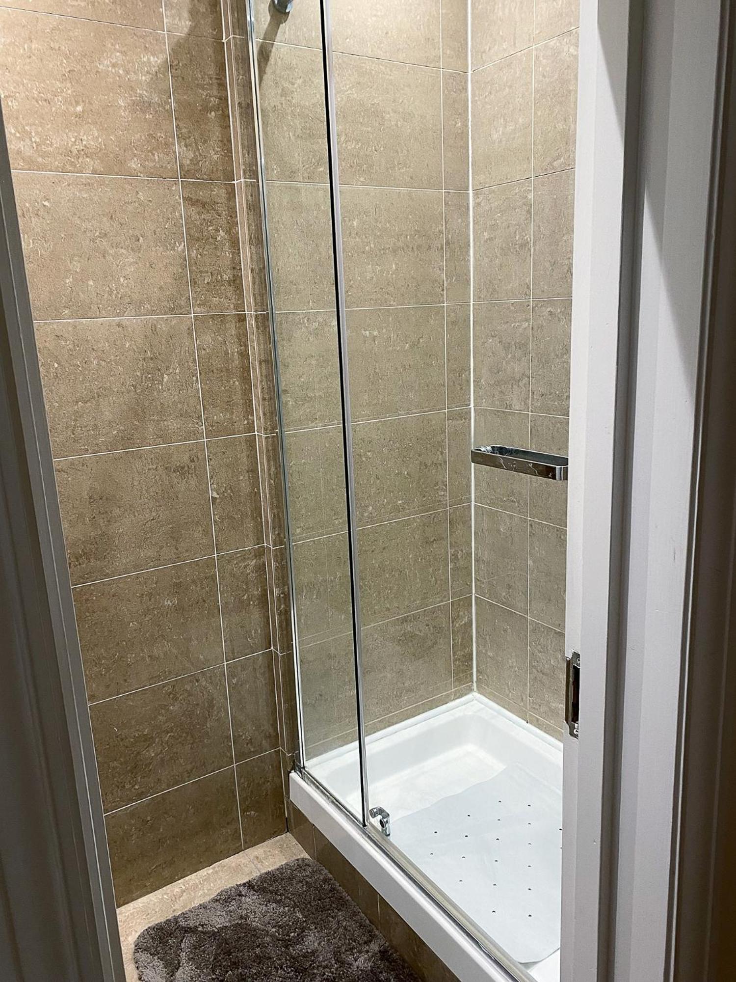 3-Bedroom Flat Central London, 6 Min Walk from King's Cross Station