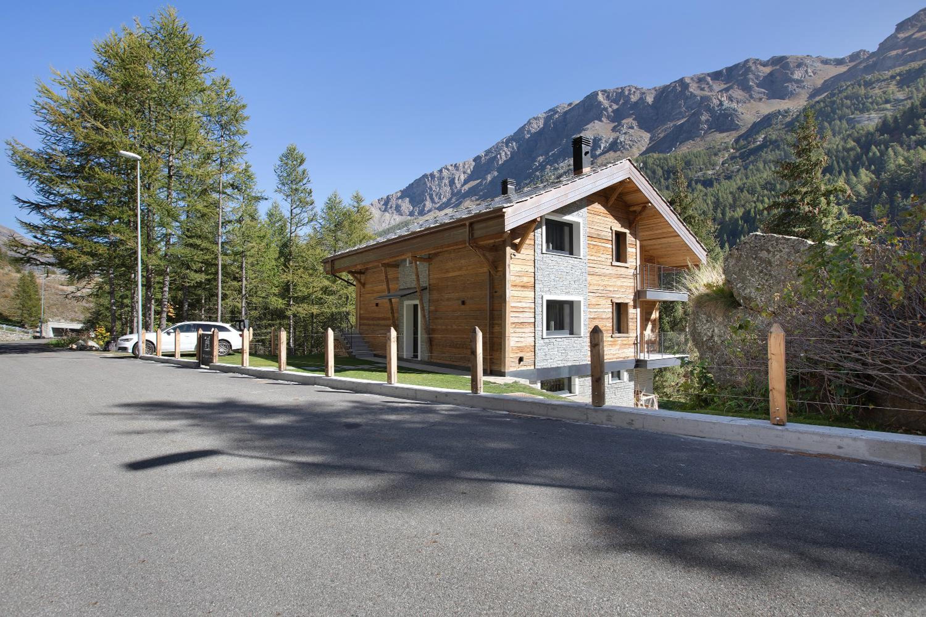 Valgrisa Mountain Lodges 3
