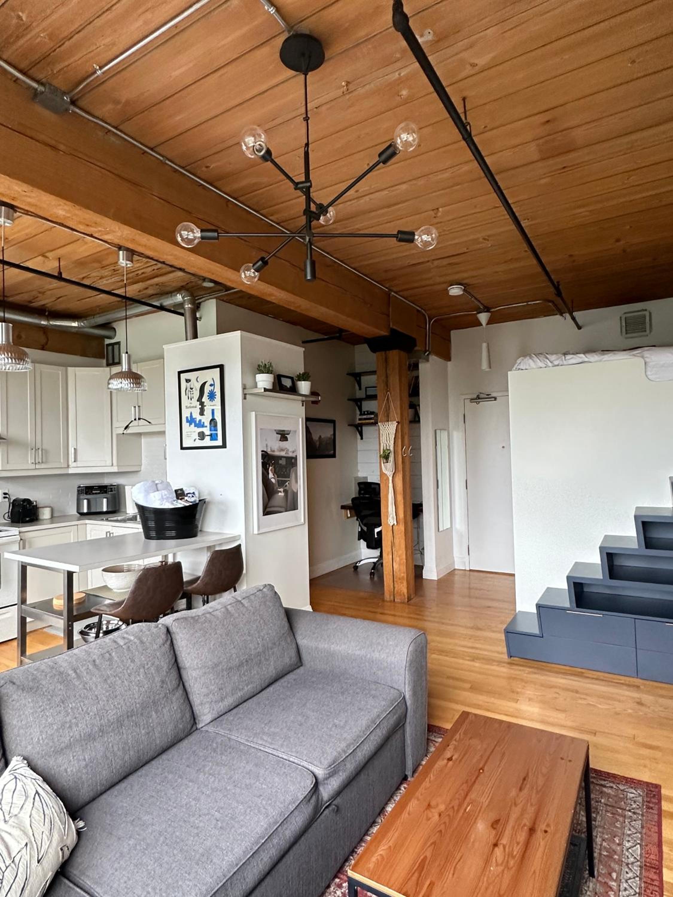 The Noble Loft