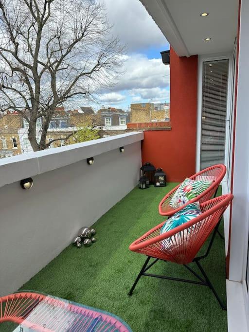 Stylish, Smart & Fun 4 Bed Home