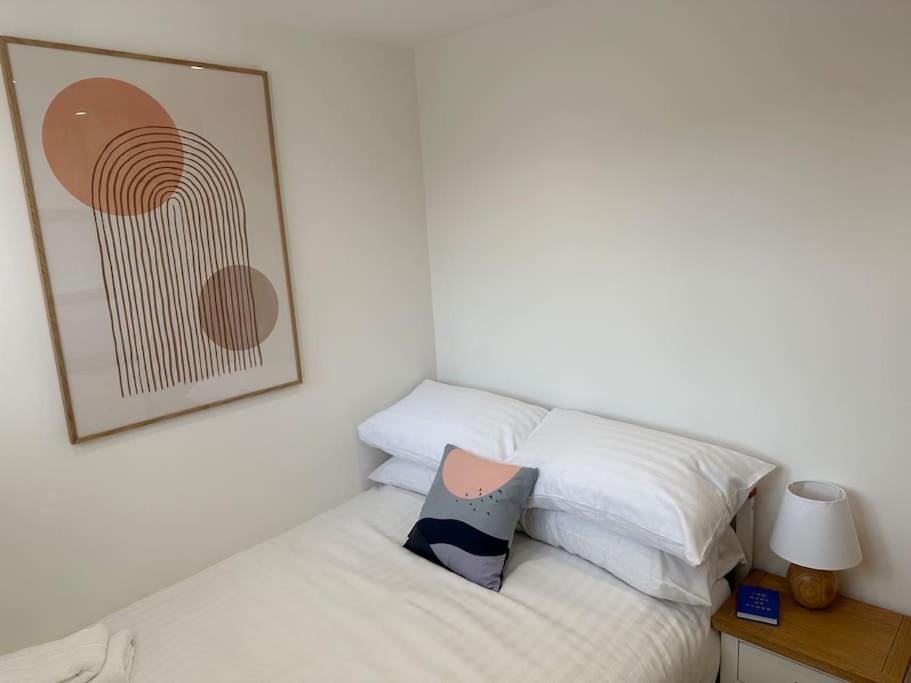 Stylish, Smart & Fun 4 Bed Home