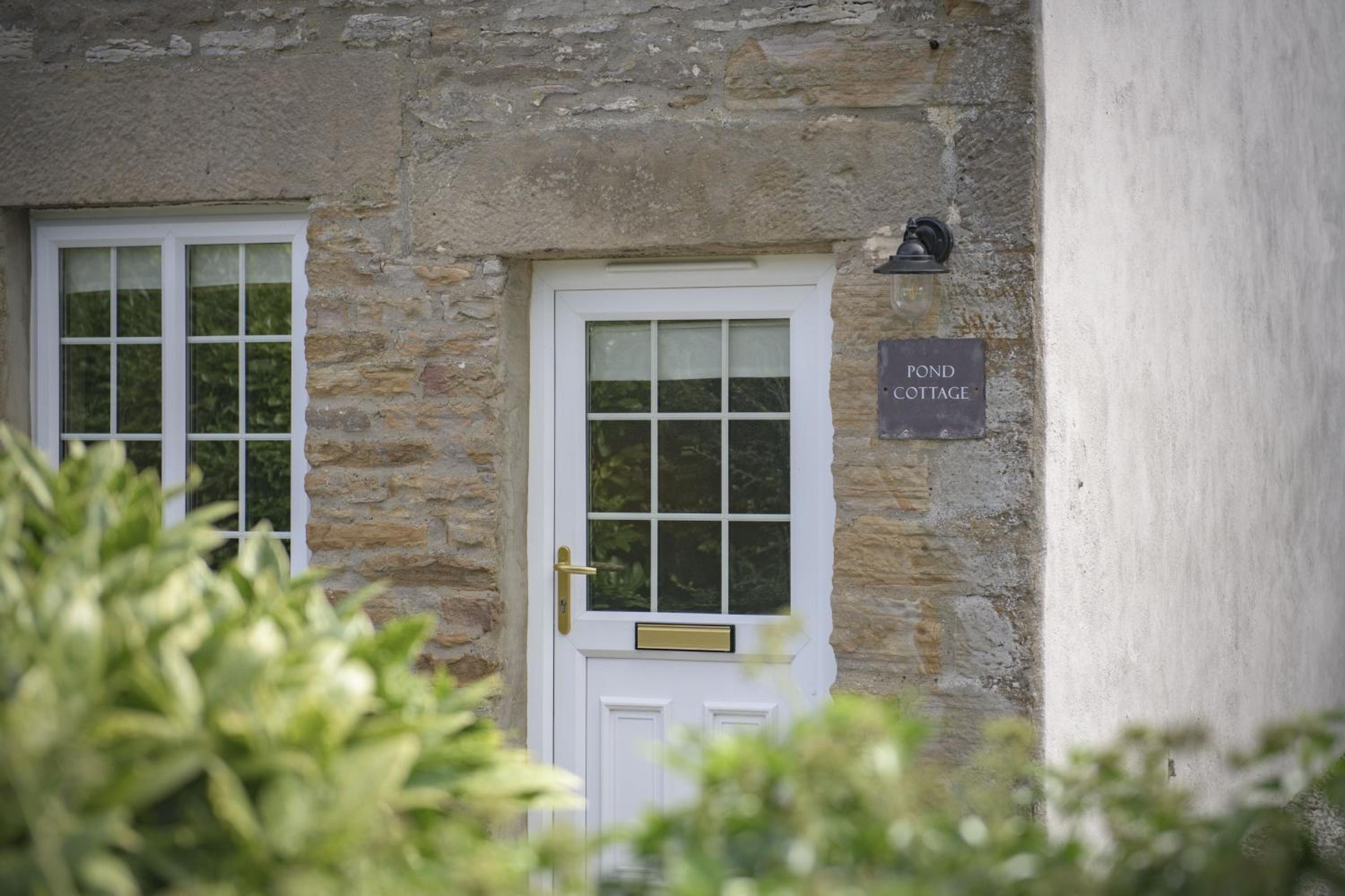 Pond Cottage