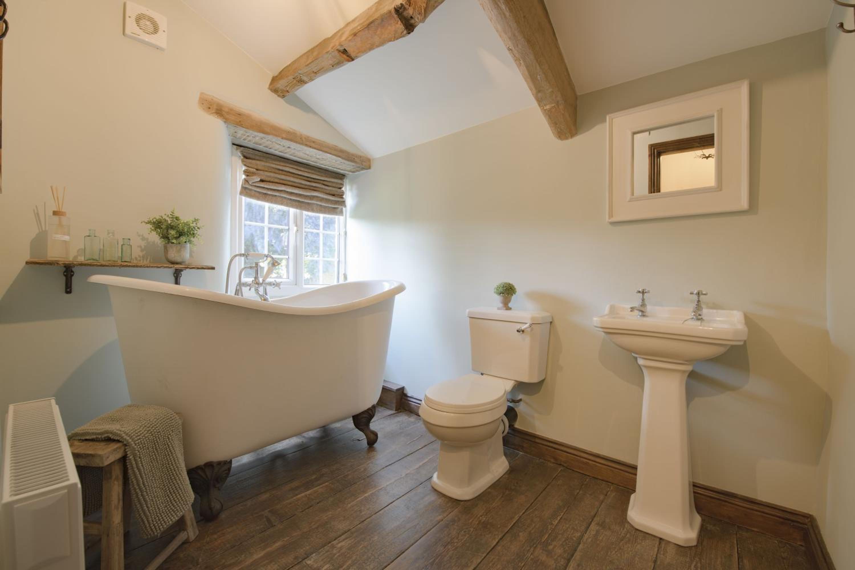 Pond Cottage