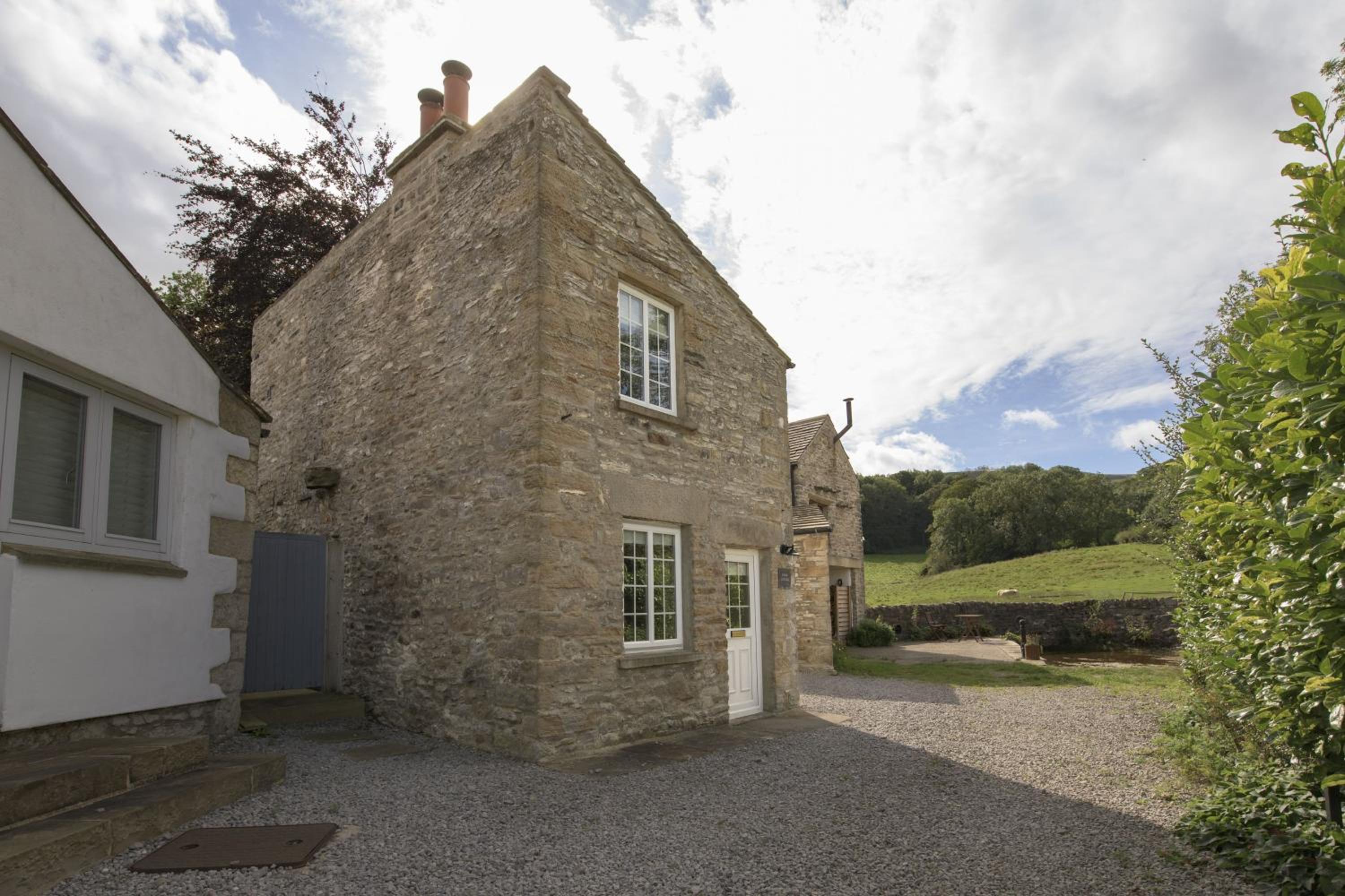 Pond Cottage
