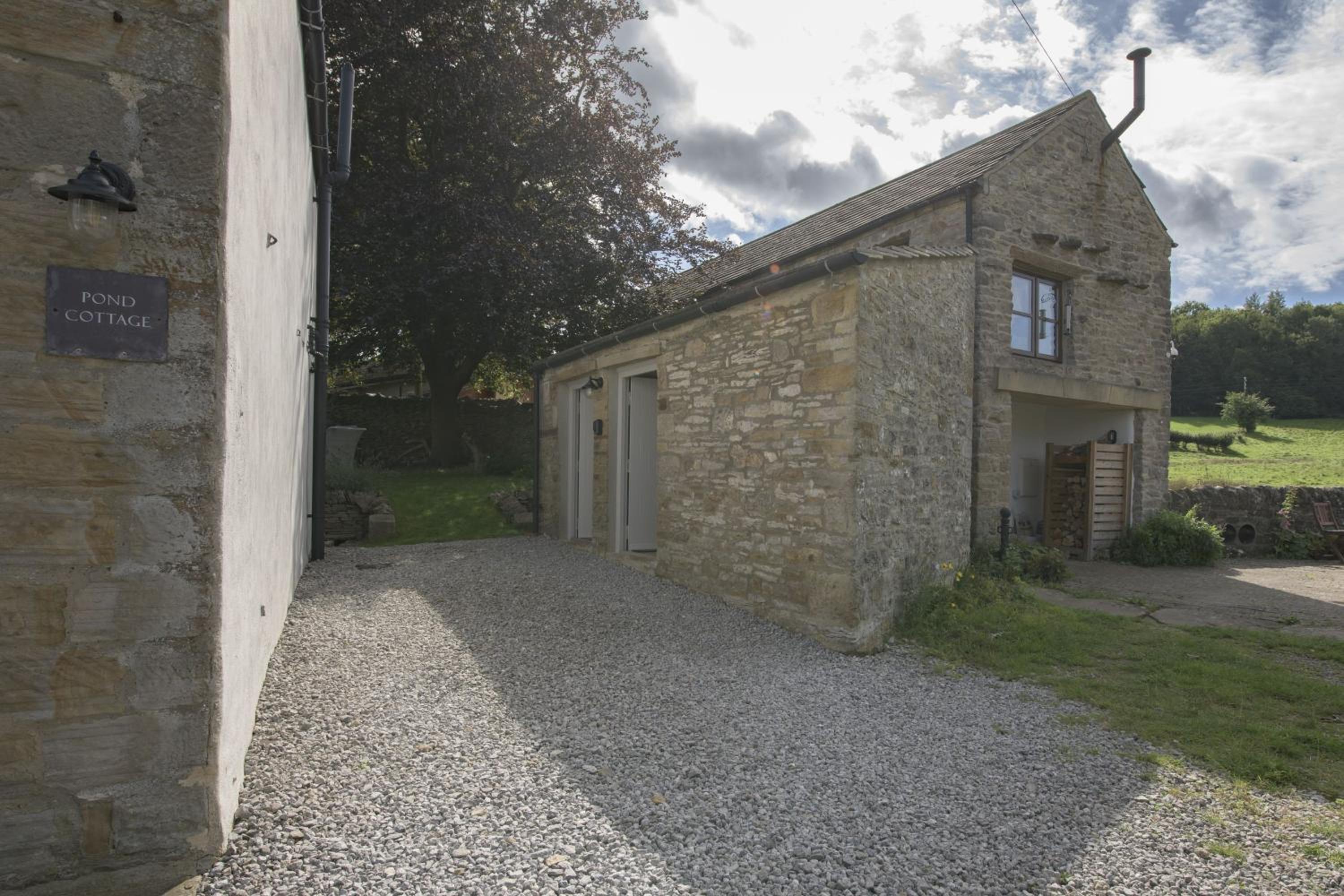 Pond Cottage