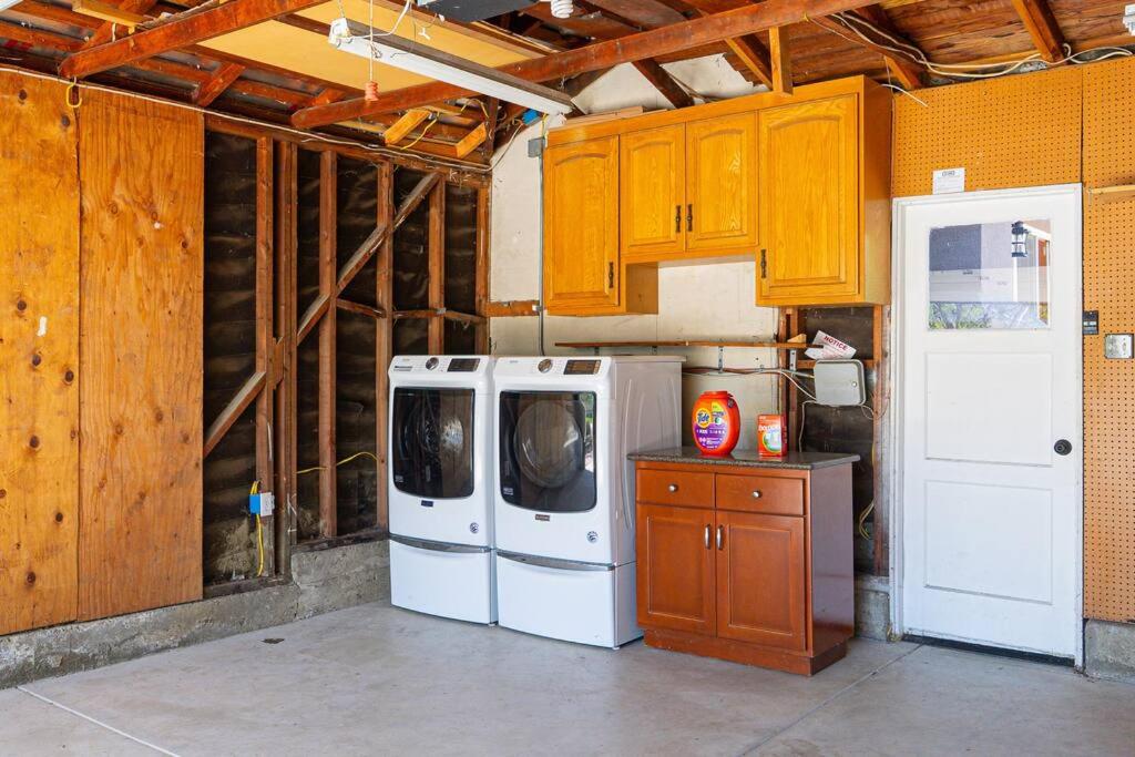 Great View & Bright 3Br home /AC/ San Jose view 3