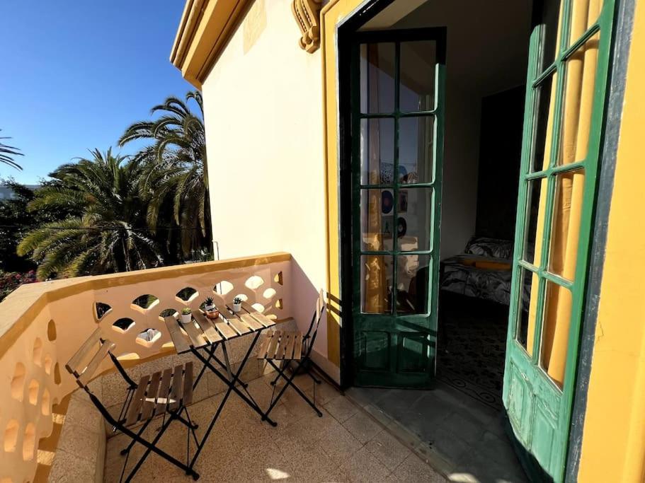 Colonial Villa in Las Palmas