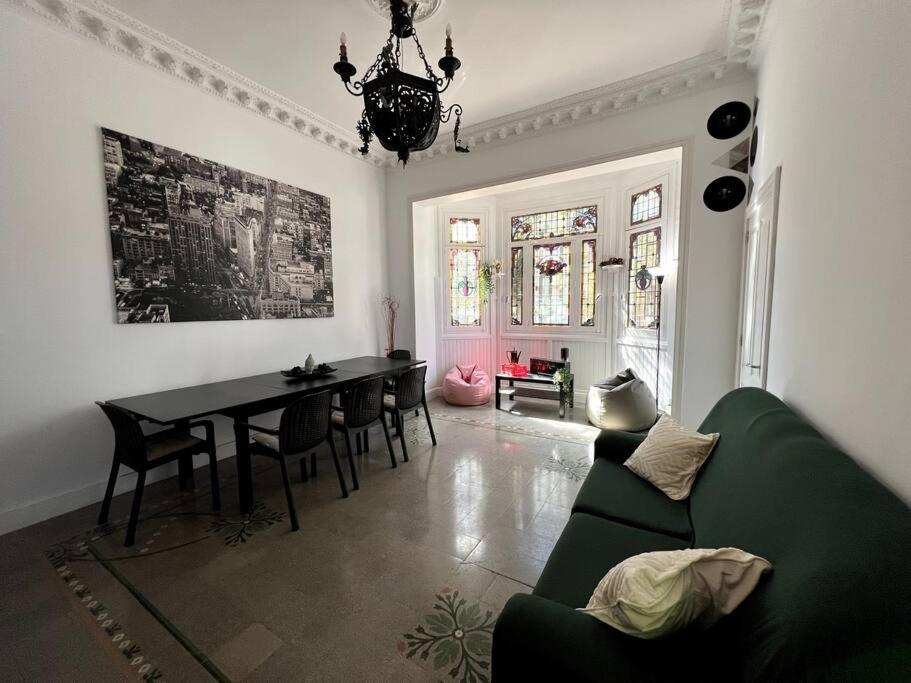 Colonial Villa in Las Palmas